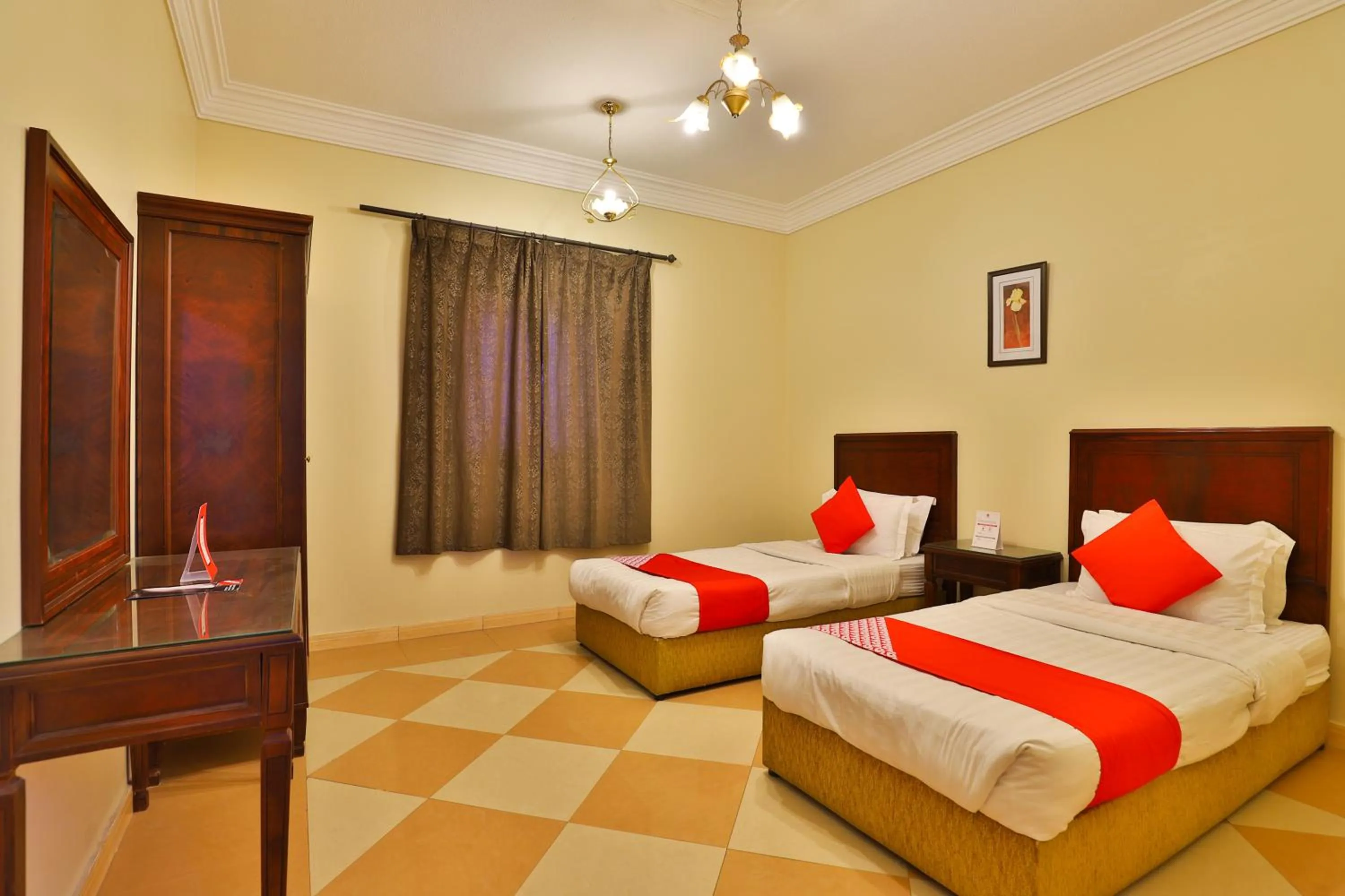 Bedroom in OYO 369 Arwa Alqosor