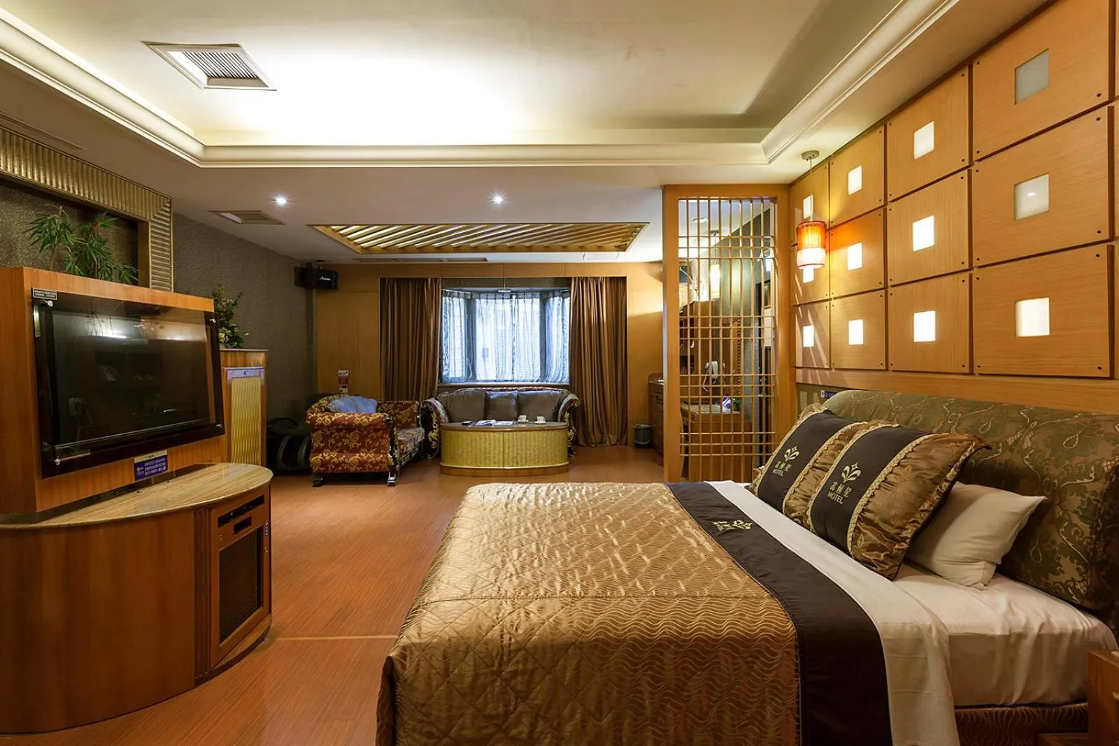 Photo of the whole room in PGS Motel