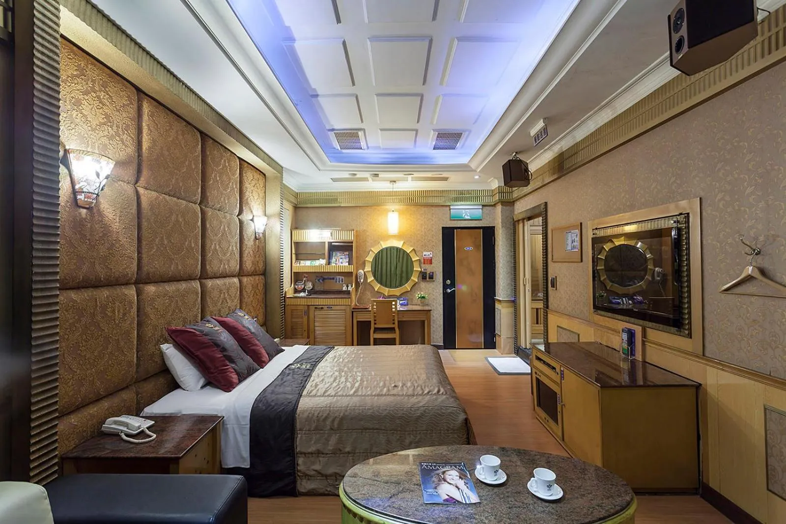 Photo of the whole room in PGS Motel