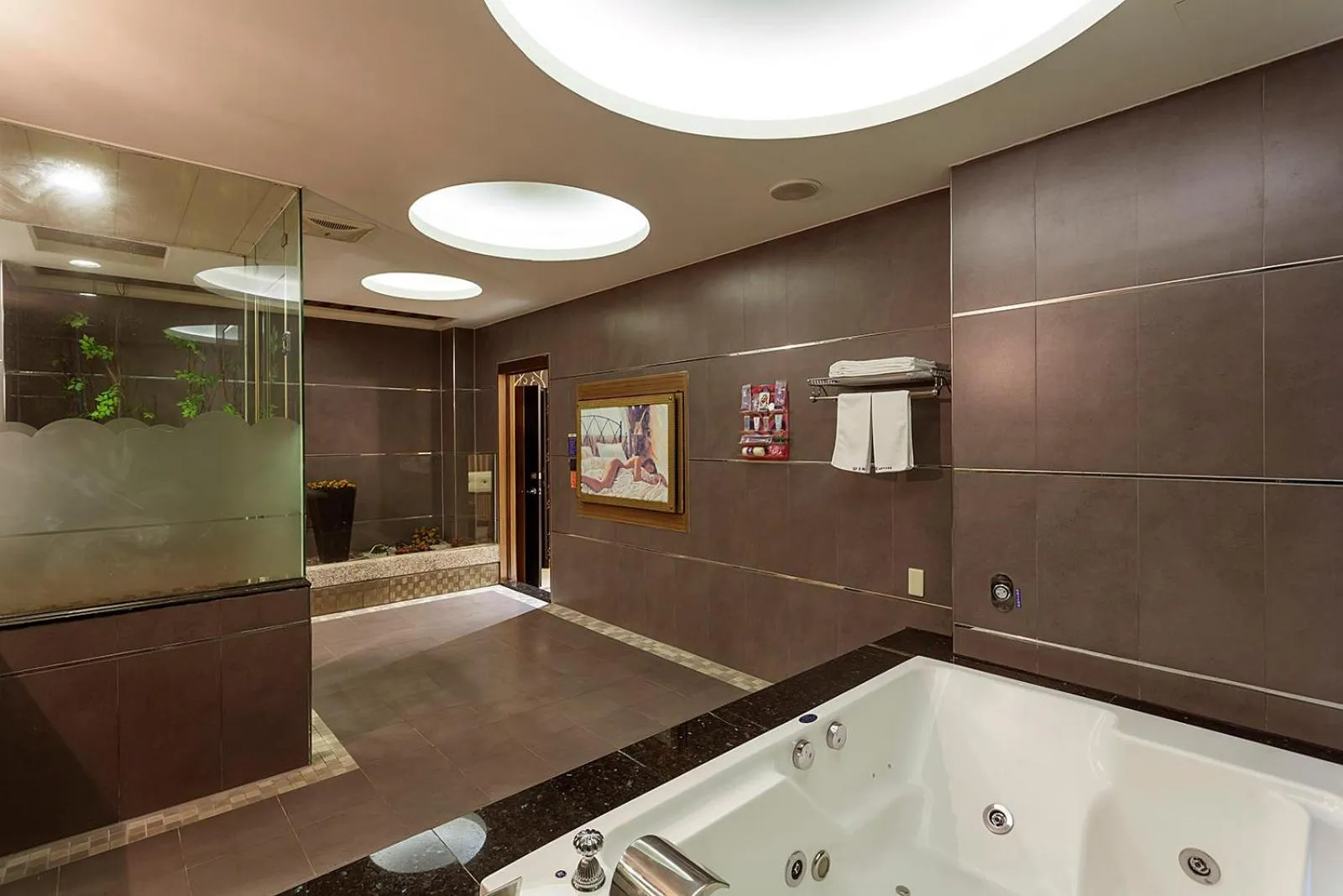 Bathroom in PGS Motel