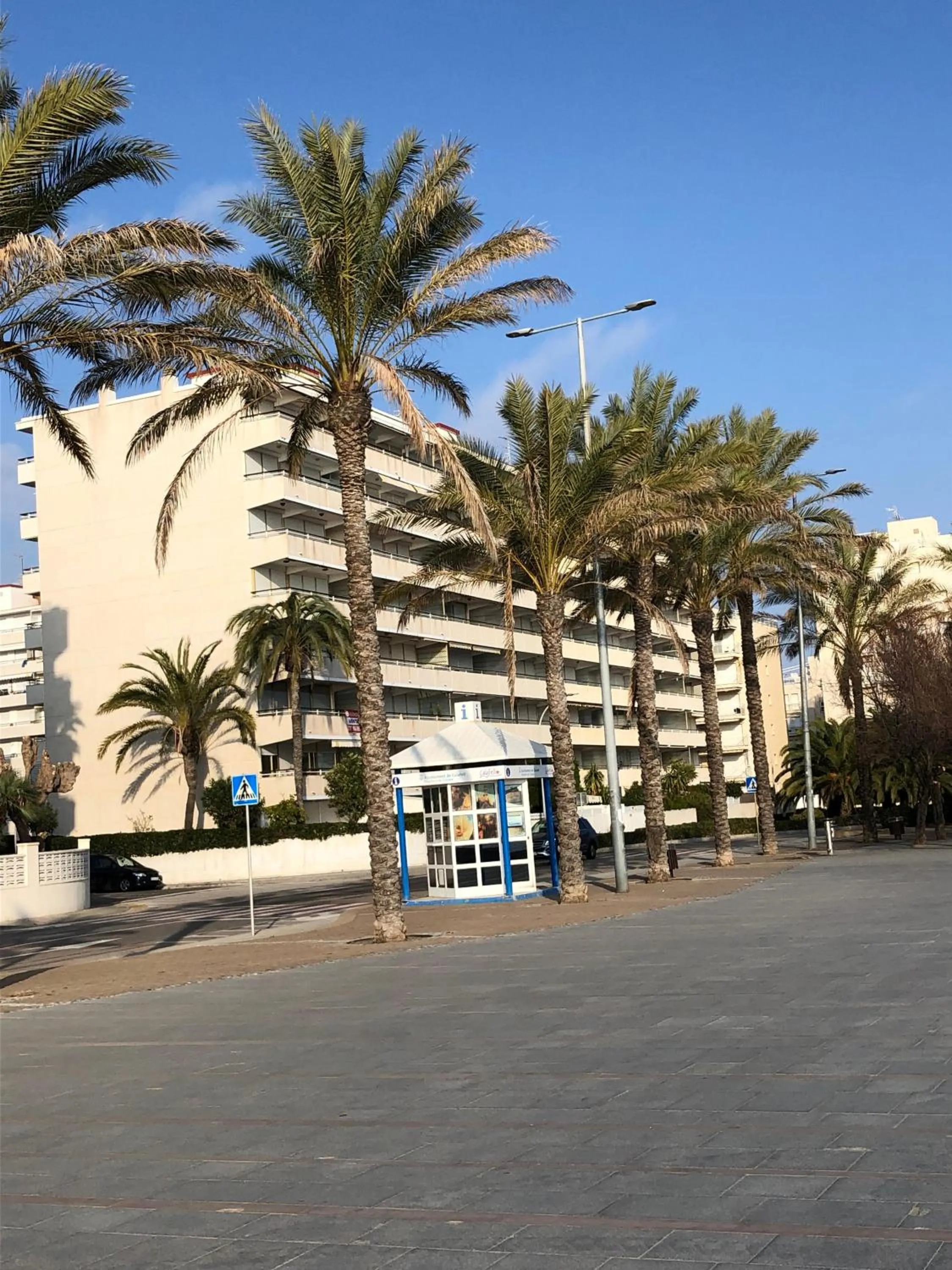 Property building in Face à La Mer