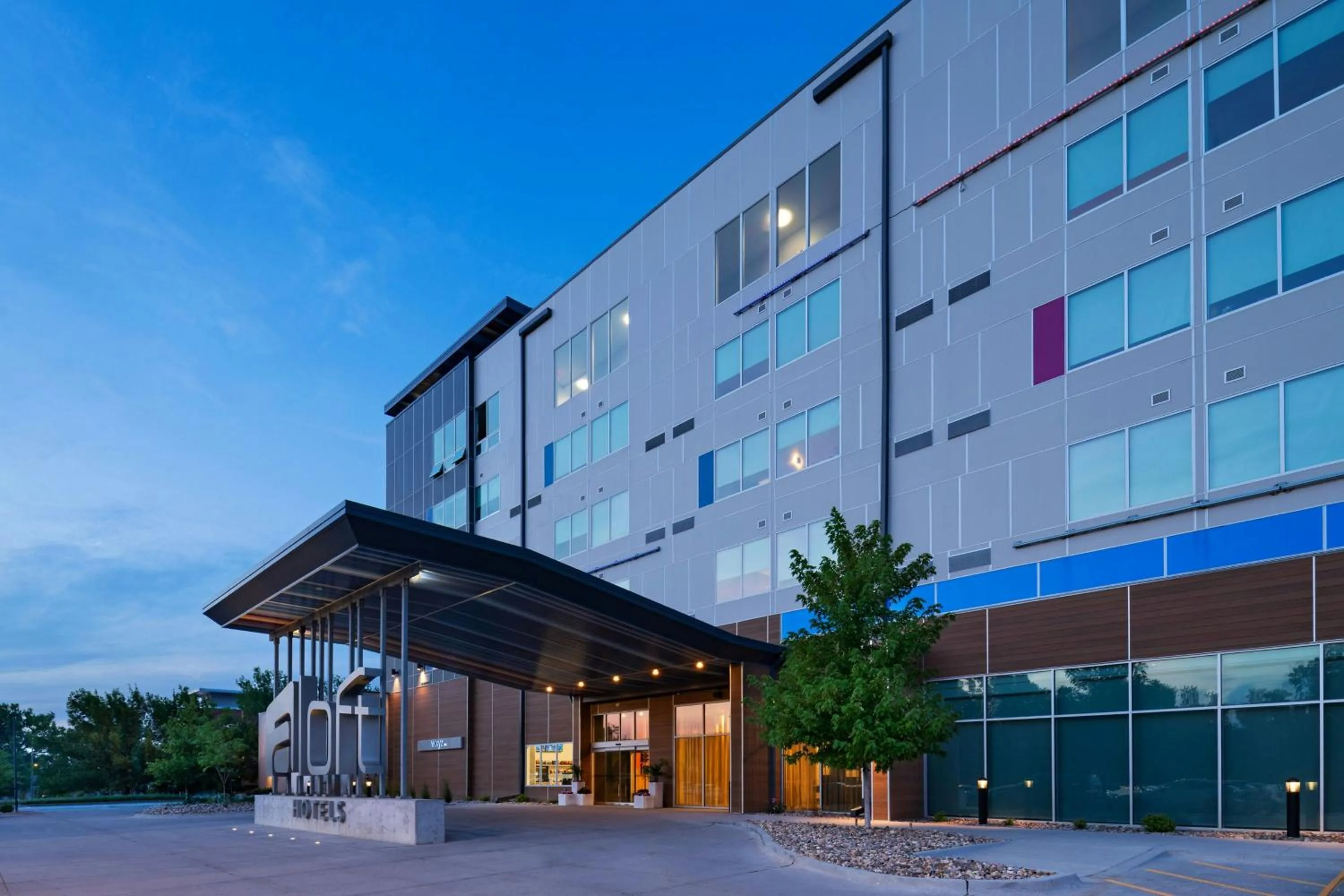 Property building in Aloft Omaha West