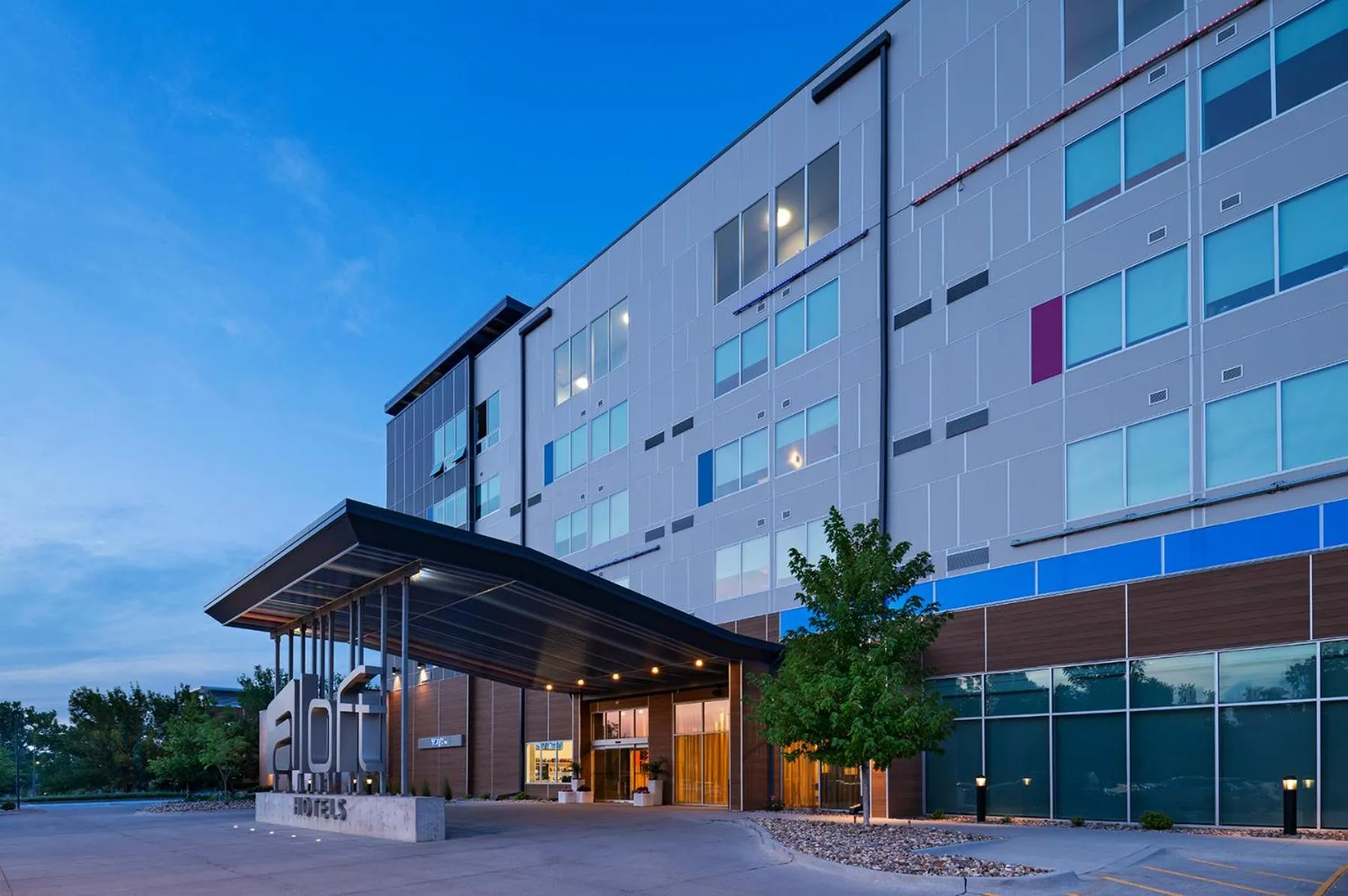 Property building in Aloft Omaha West