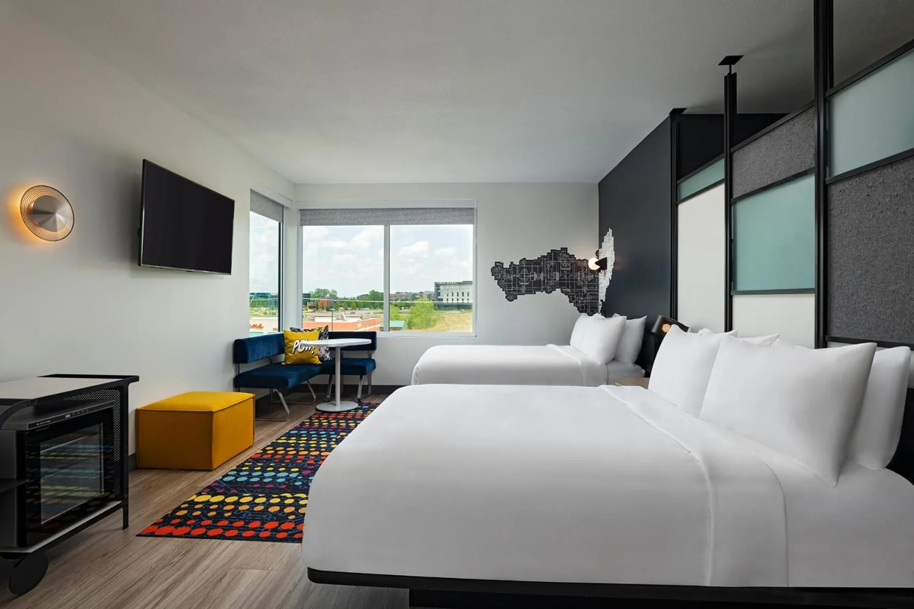 Bed in Aloft Omaha West