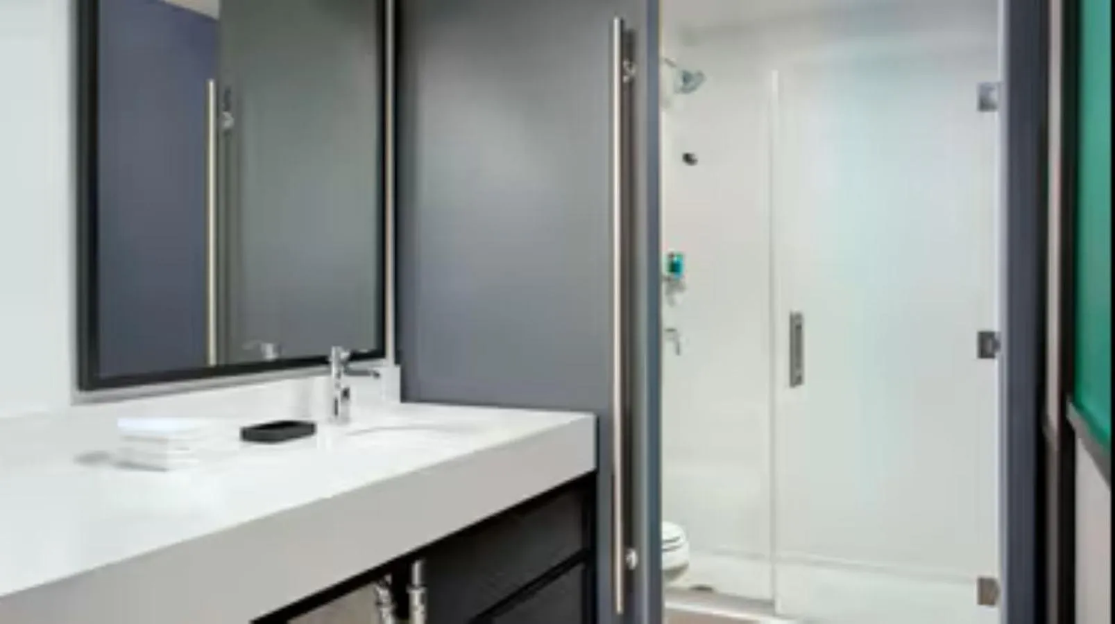 Bathroom in Aloft Omaha West