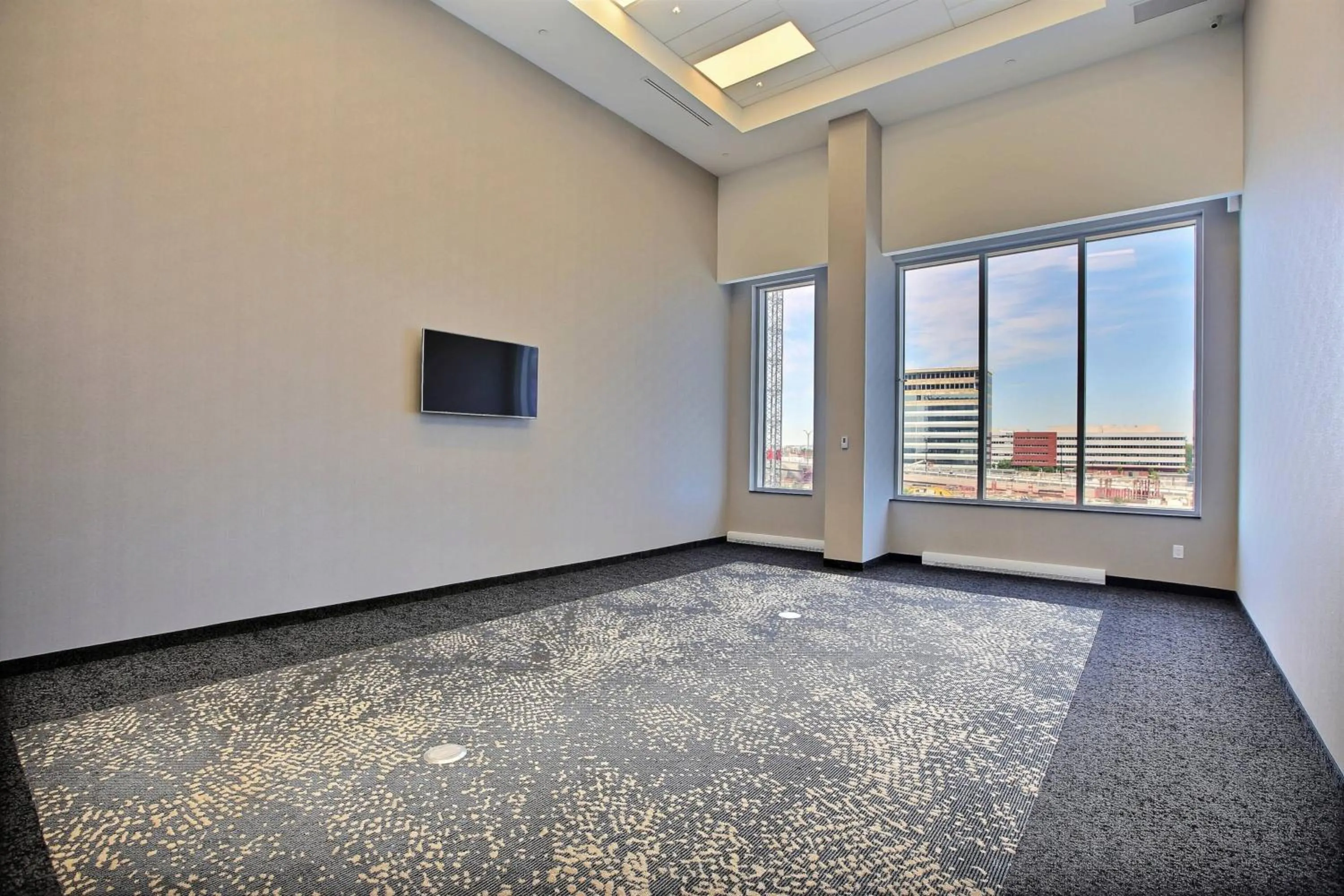 Meeting/conference room in Courtyard by Marriott Montreal Brossard