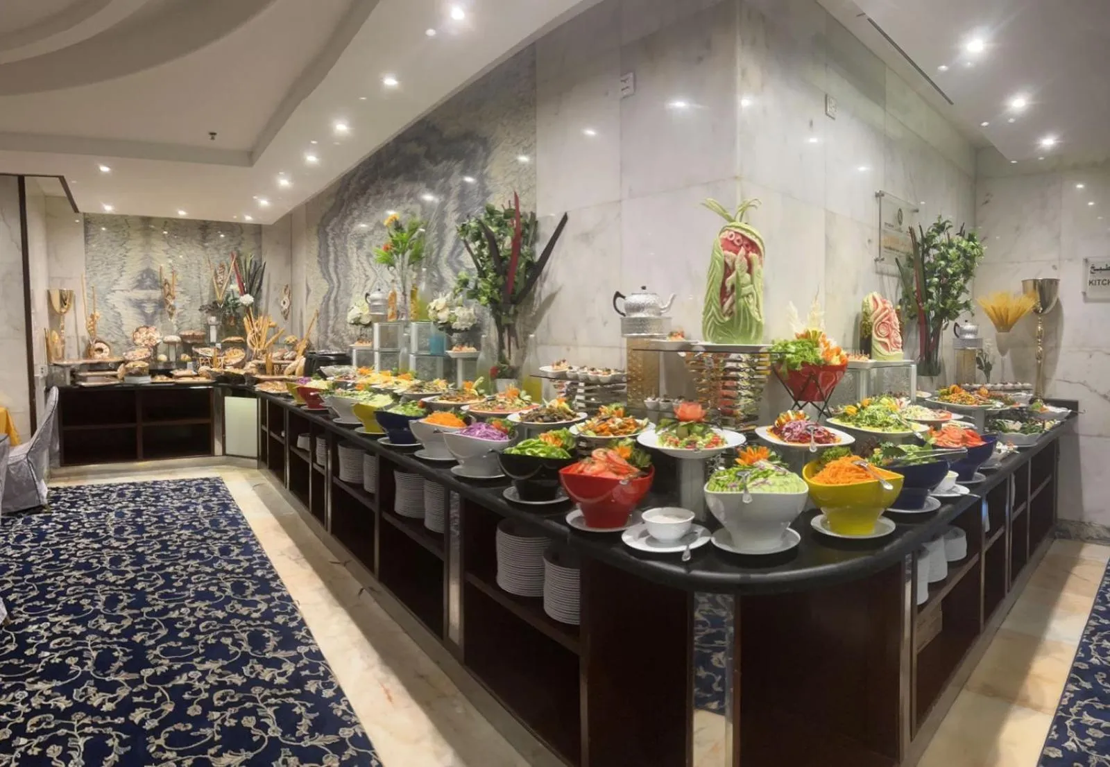 Food and drinks in Maysan Al Mashaer Hotel