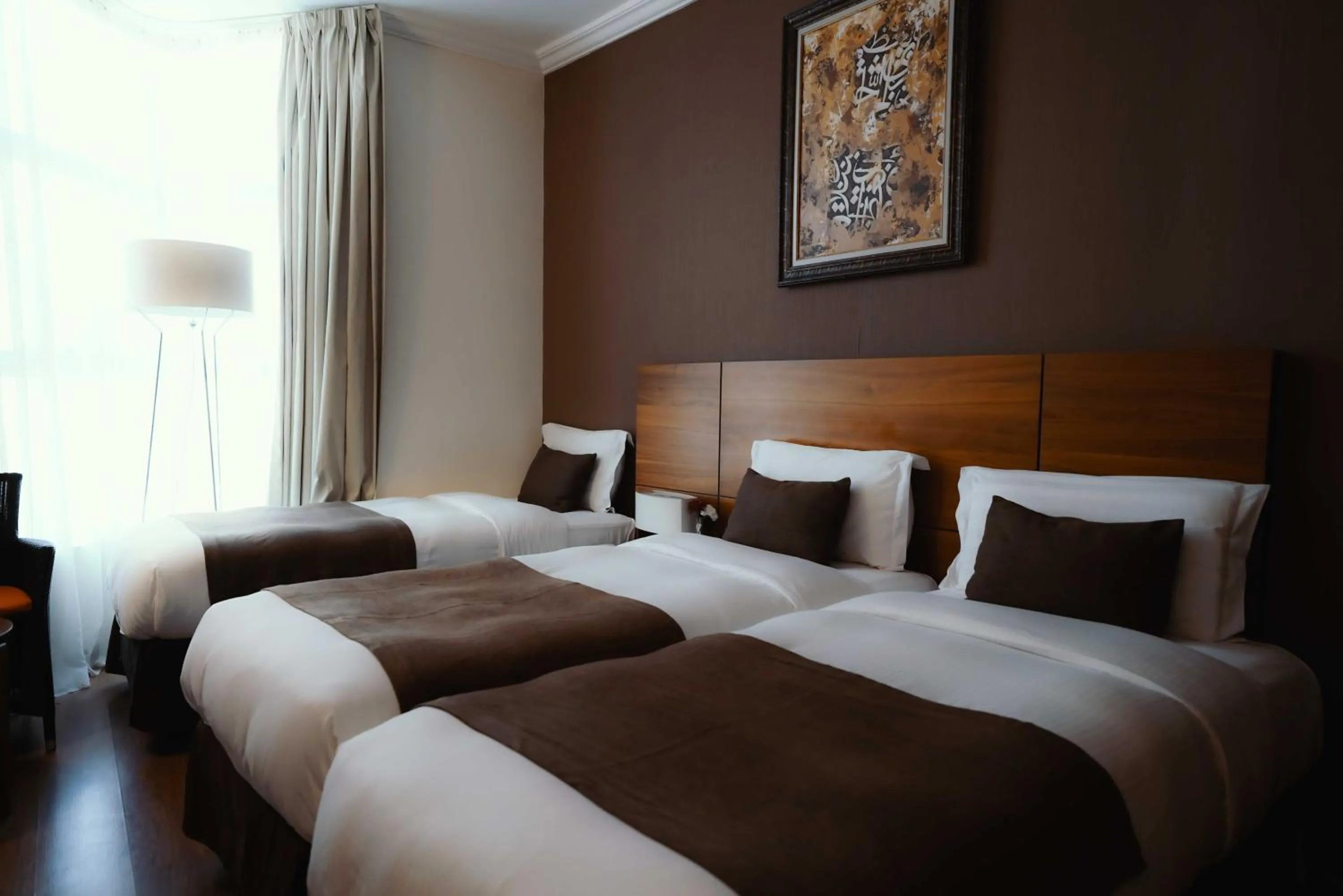 Bed in Nour Althuria Hotel - Elaf Almaqam
