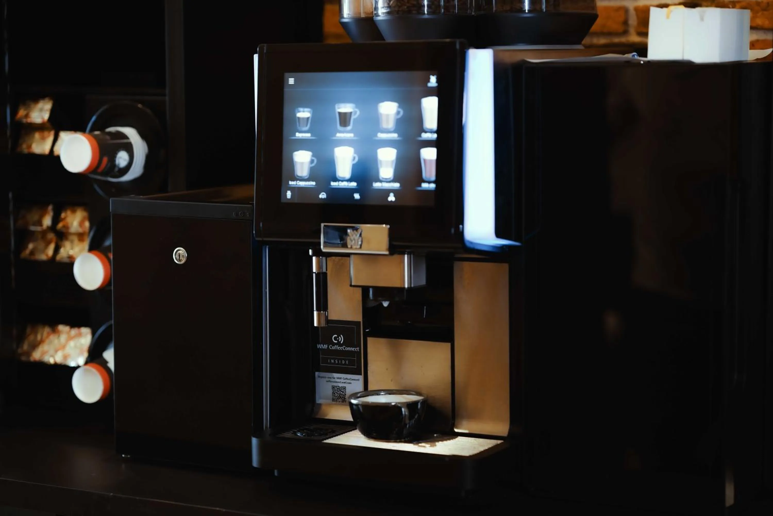 Coffee/tea facilities in Nour Althuria Hotel - Elaf Almaqam