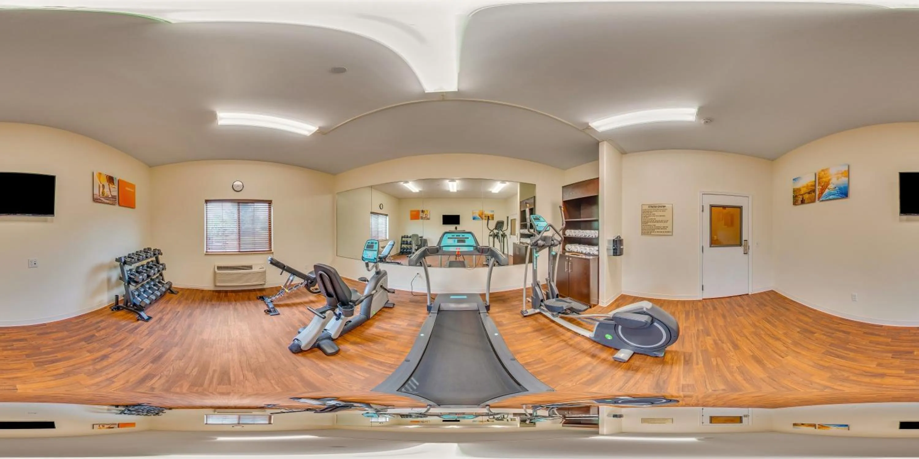 Fitness centre/facilities in Comfort Inn & Suites Barnesville - Frackville