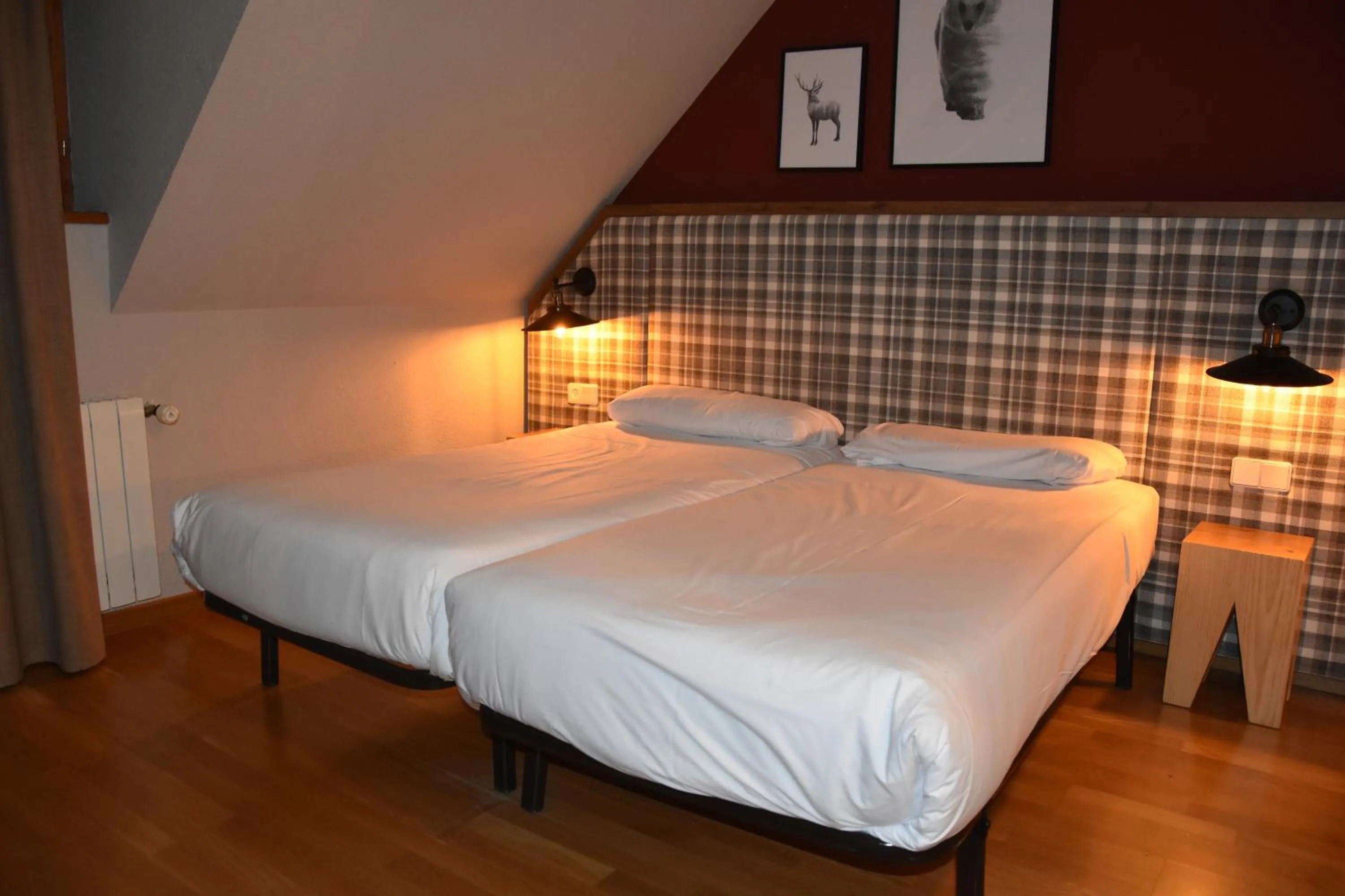 Bedroom, Bed in SNÖ Vall de Boí