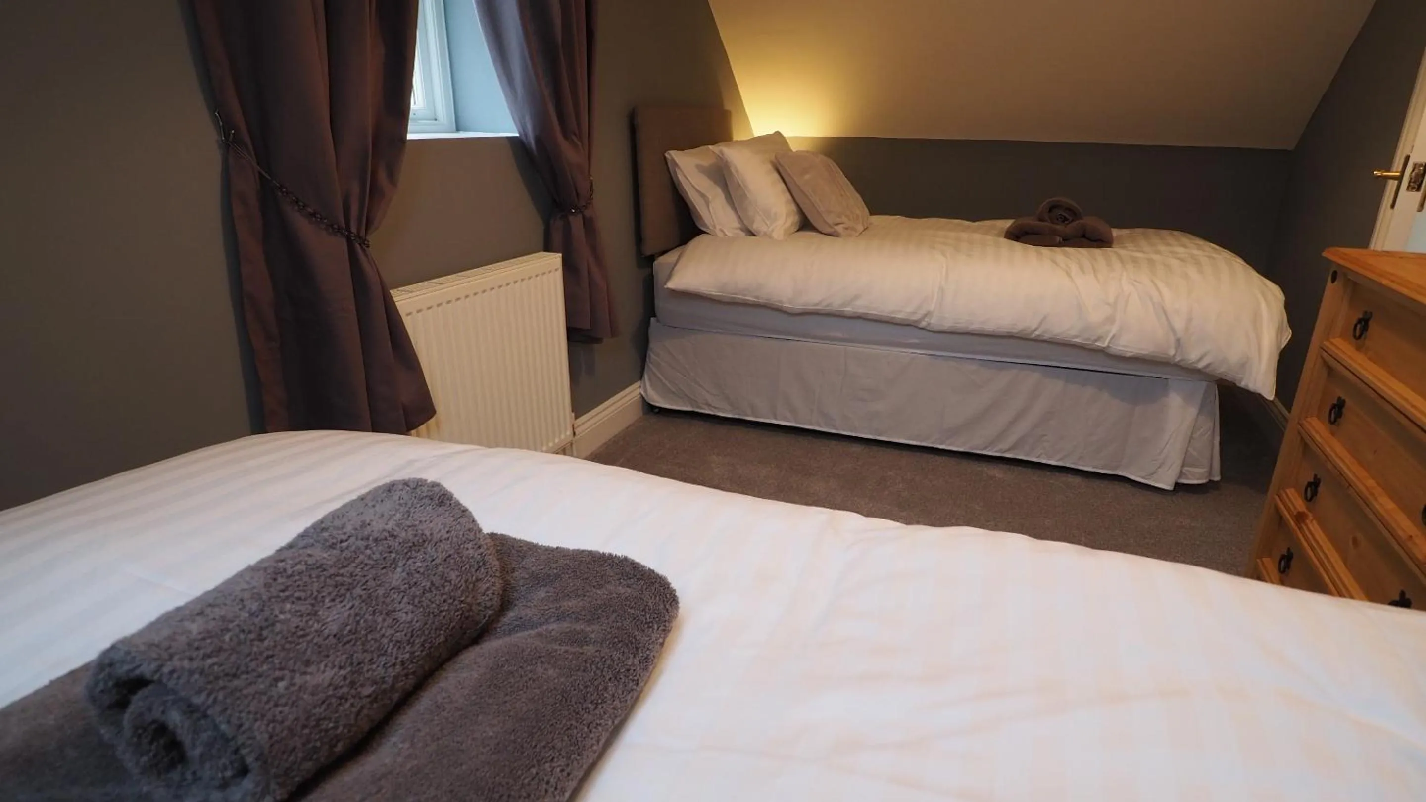 Other, Bed in Woodlands View