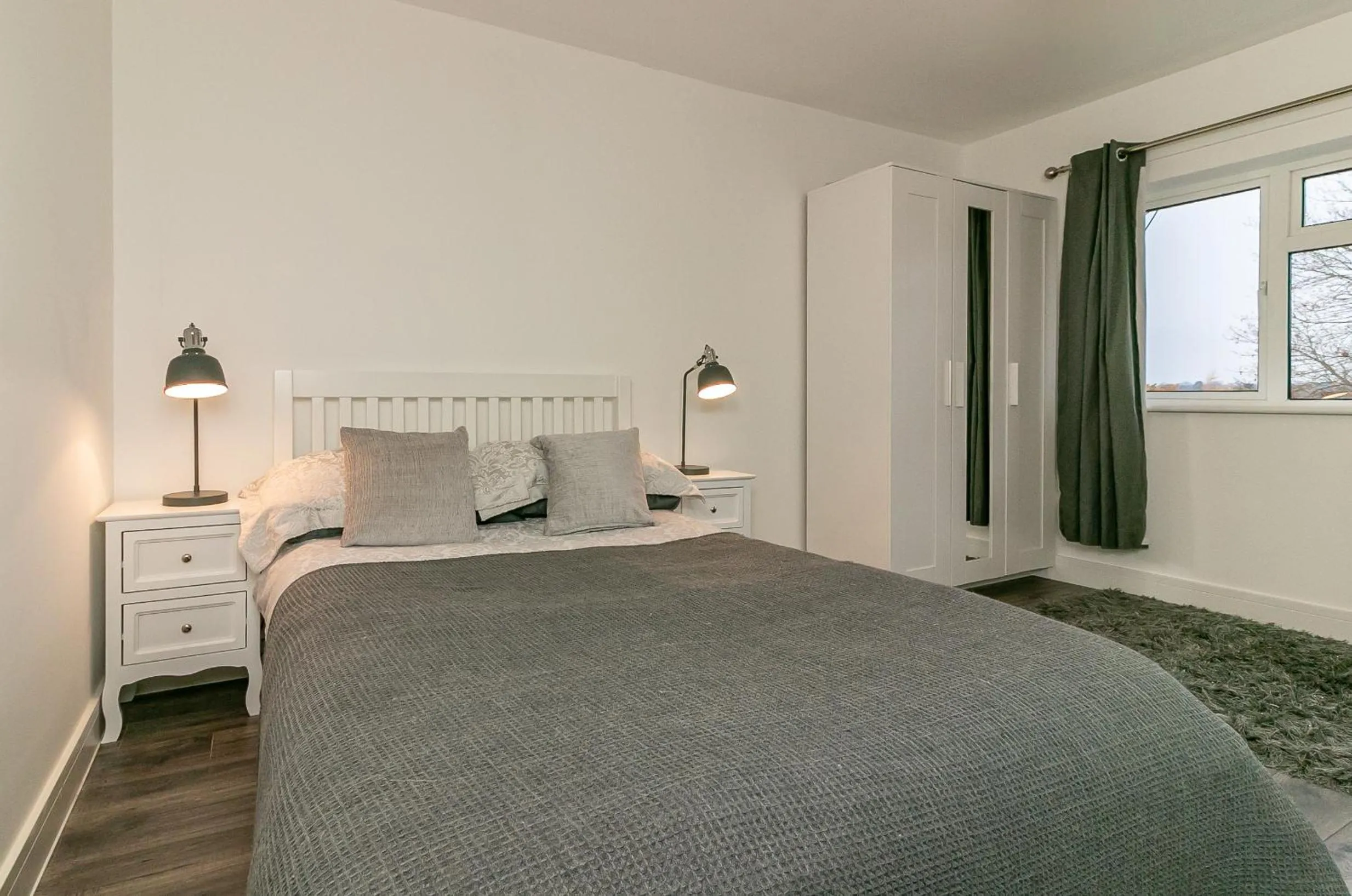 Bedroom, Bed in Denby Lodge