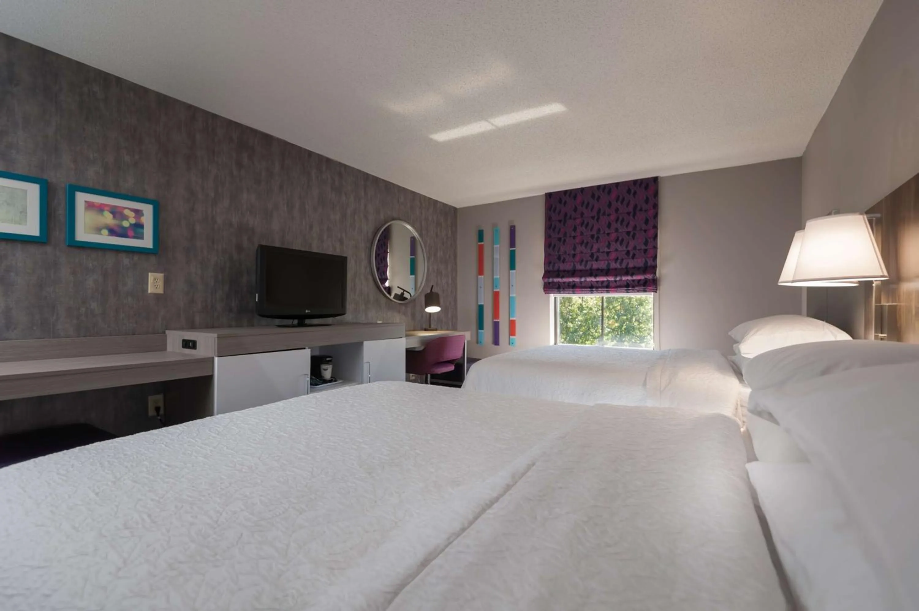 Bedroom, Bed in Hampton Inn East Windsor