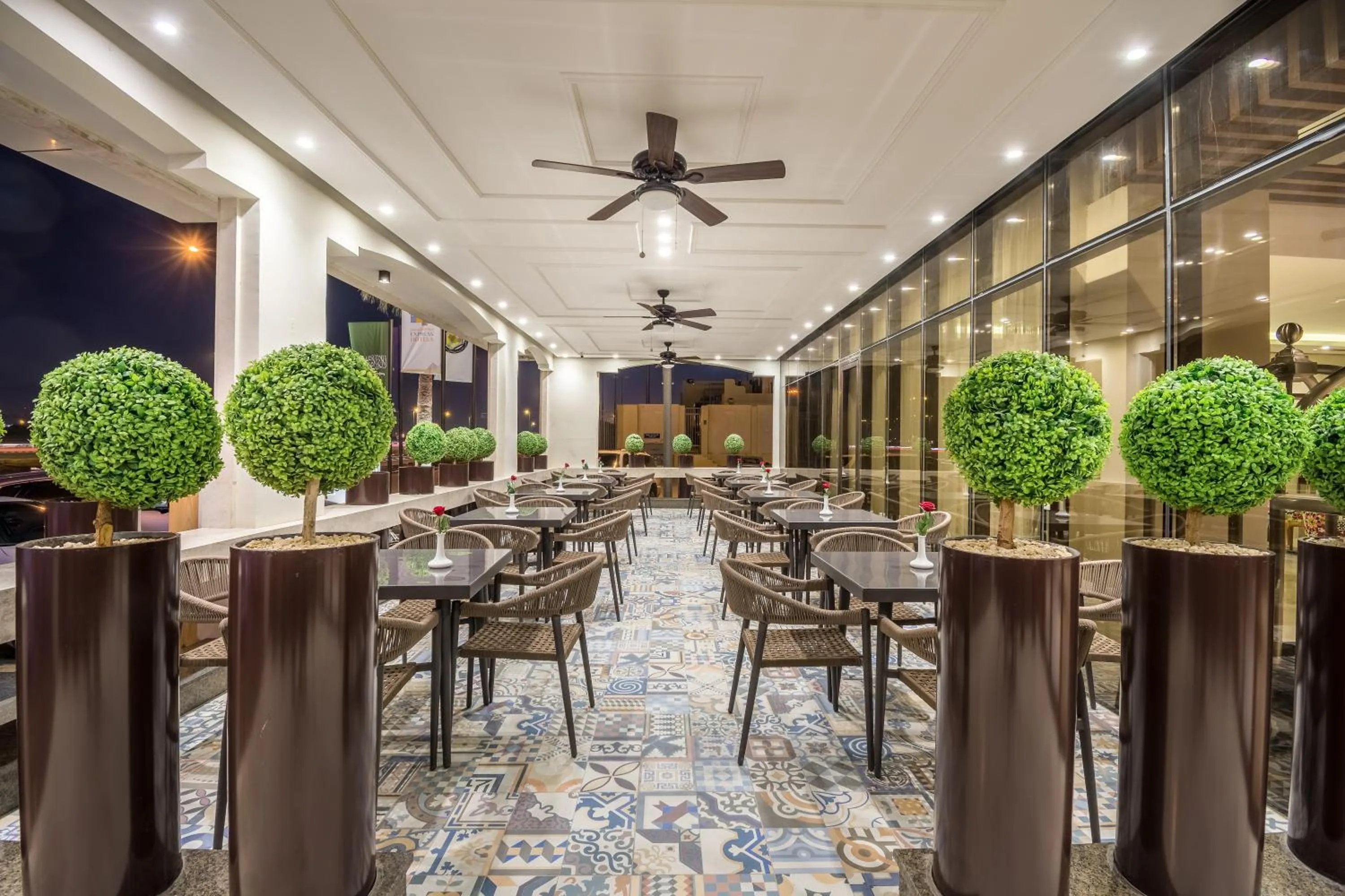 Patio in Ewaa Express Hotel - Gaber