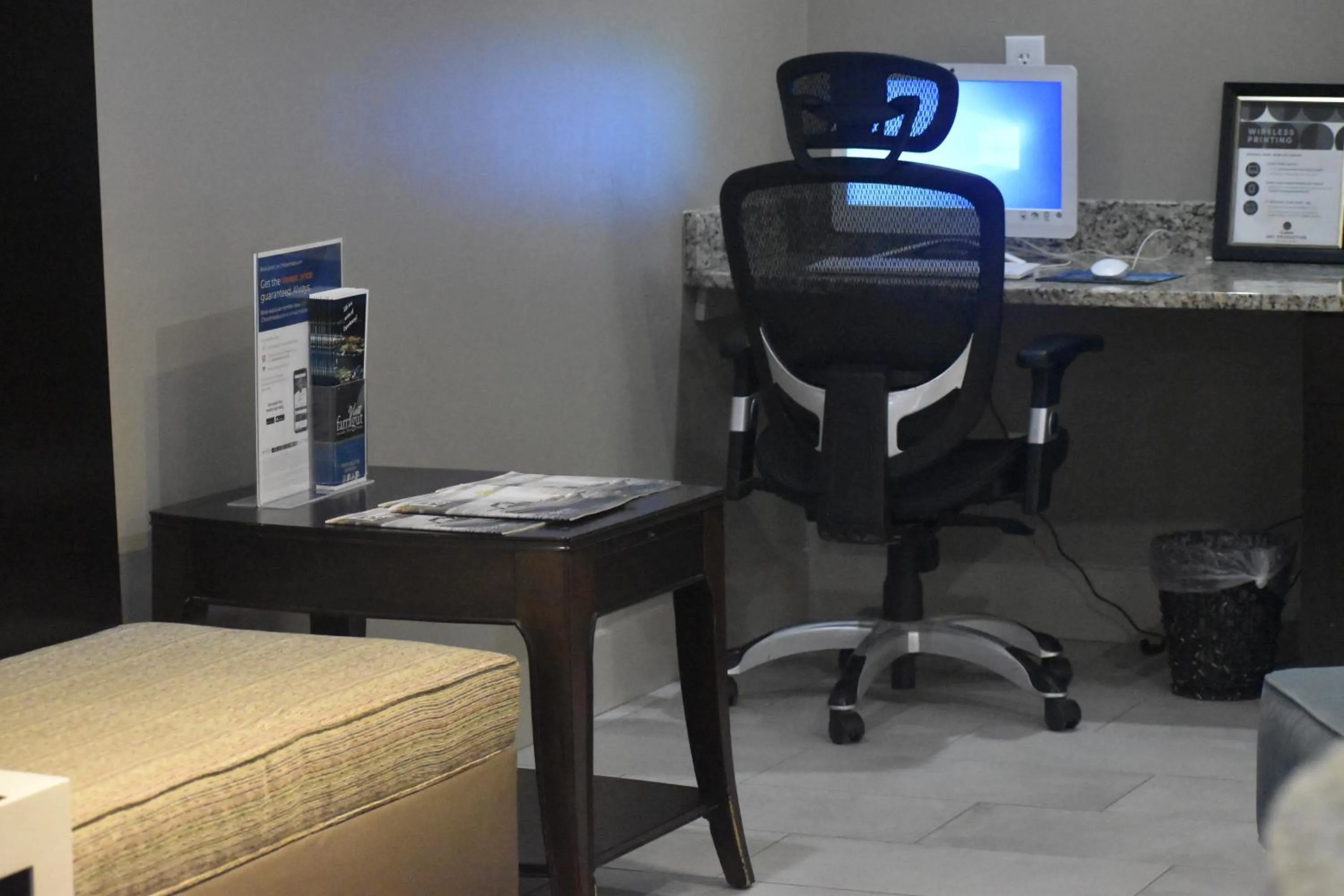 Business facilities in Sleep Inn & Suites West Knoxville