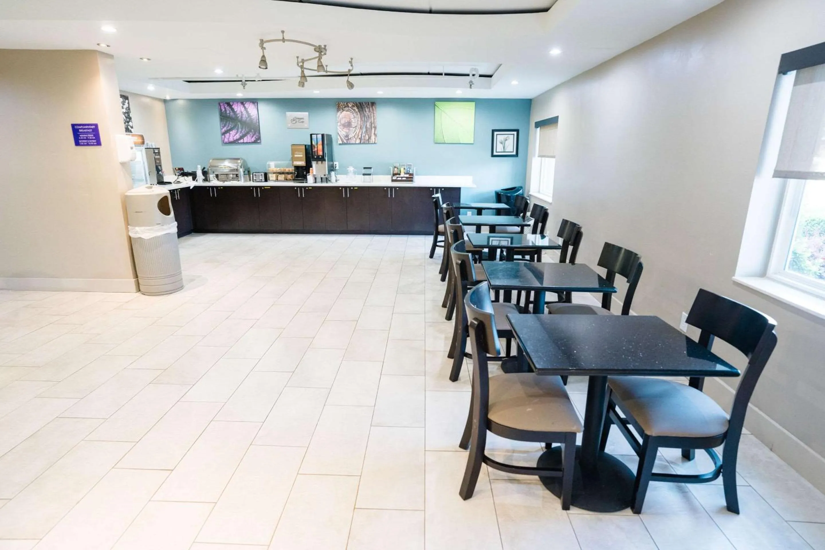 Breakfast in Sleep Inn & Suites West Knoxville