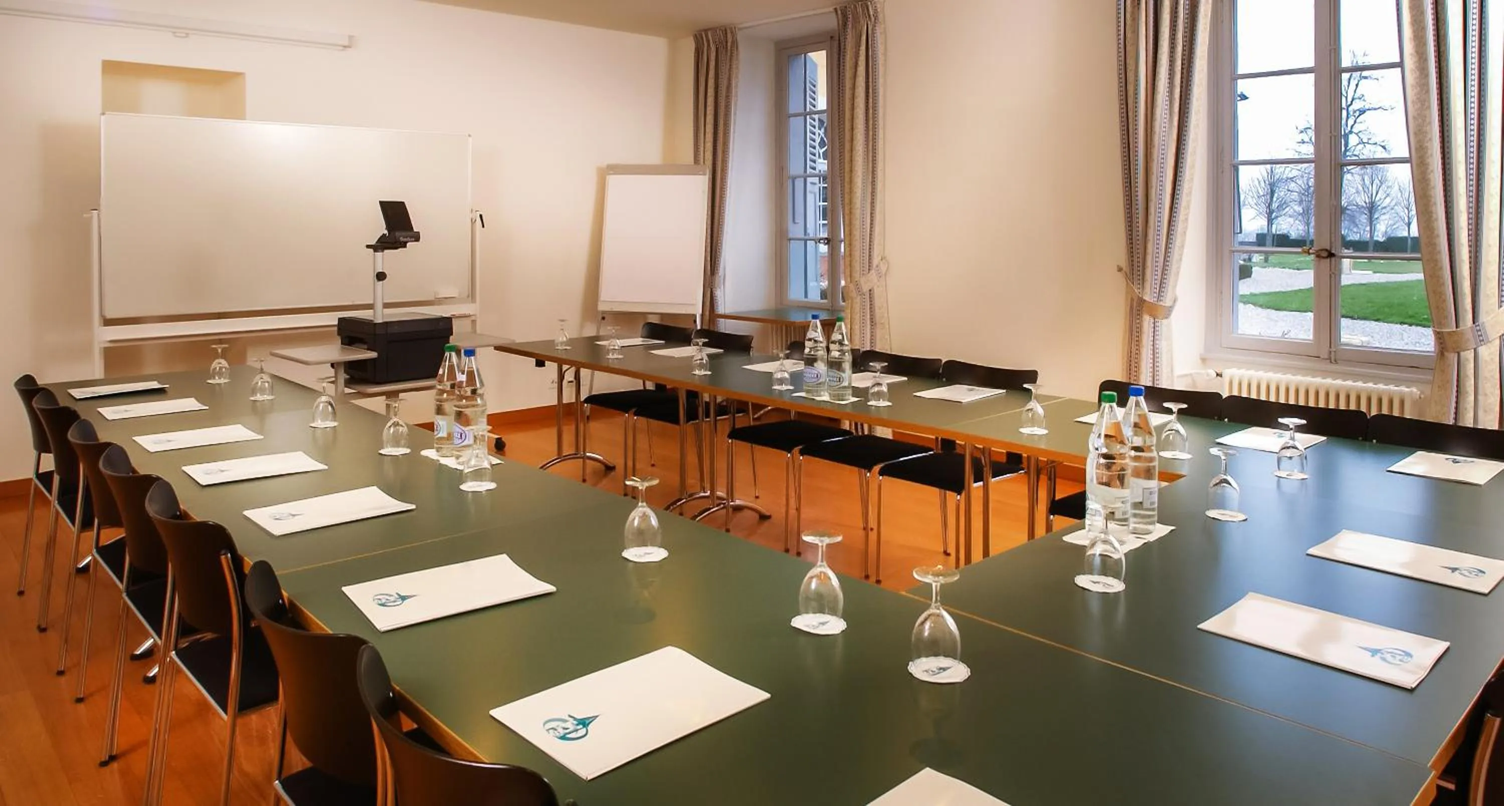 Business facilities in Château de Bossey