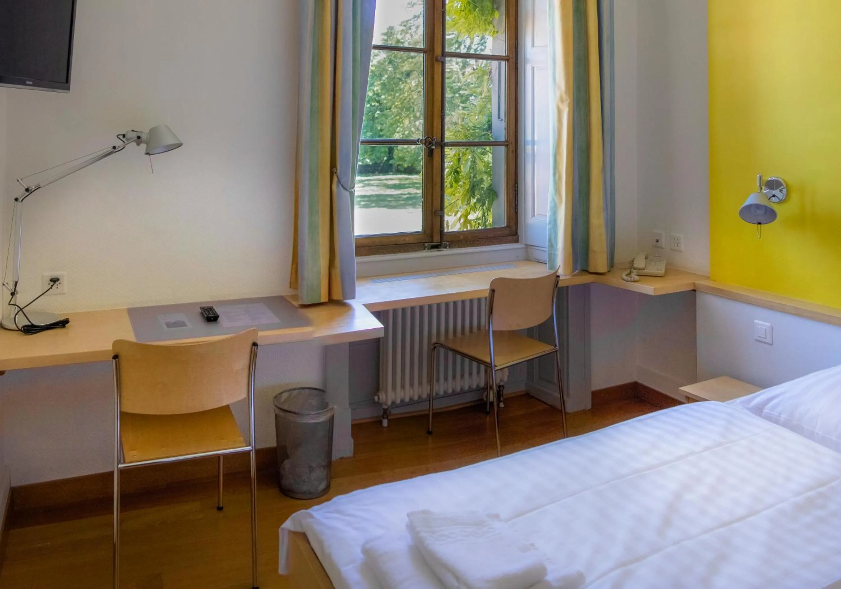 Bed in Château de Bossey