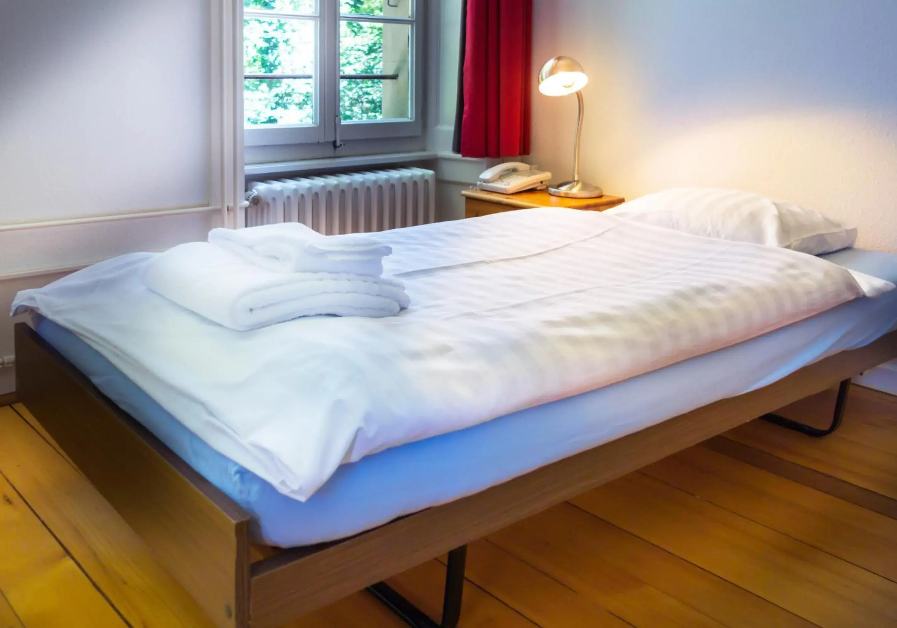 Economy Single Room with Shared Bathroom - Annex in Château de Bossey Economy Single Room with Shared Bathroom - Annex in Château de Bossey