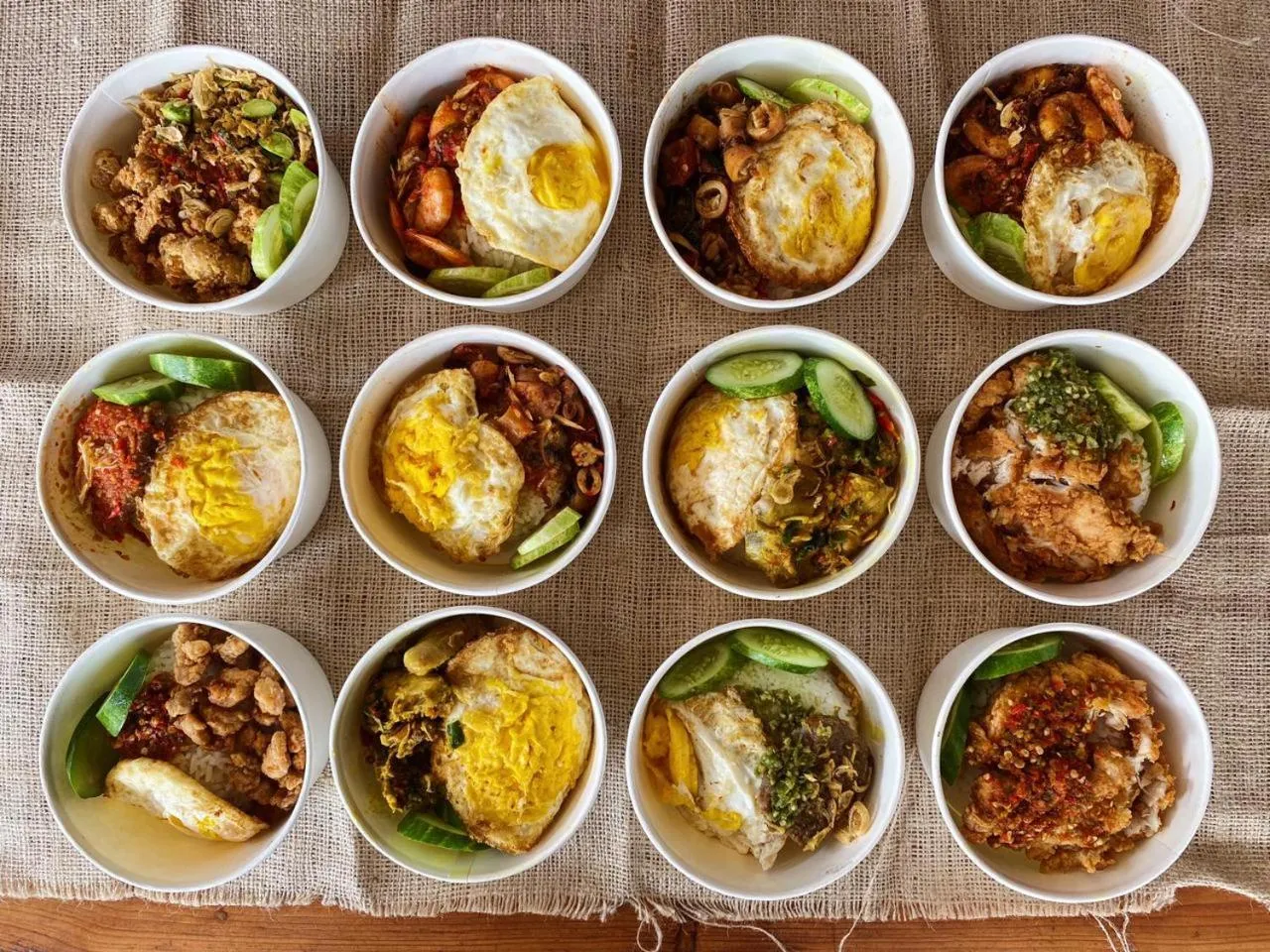 Restaurant/places to eat in Rahayu Hotel Cirebon