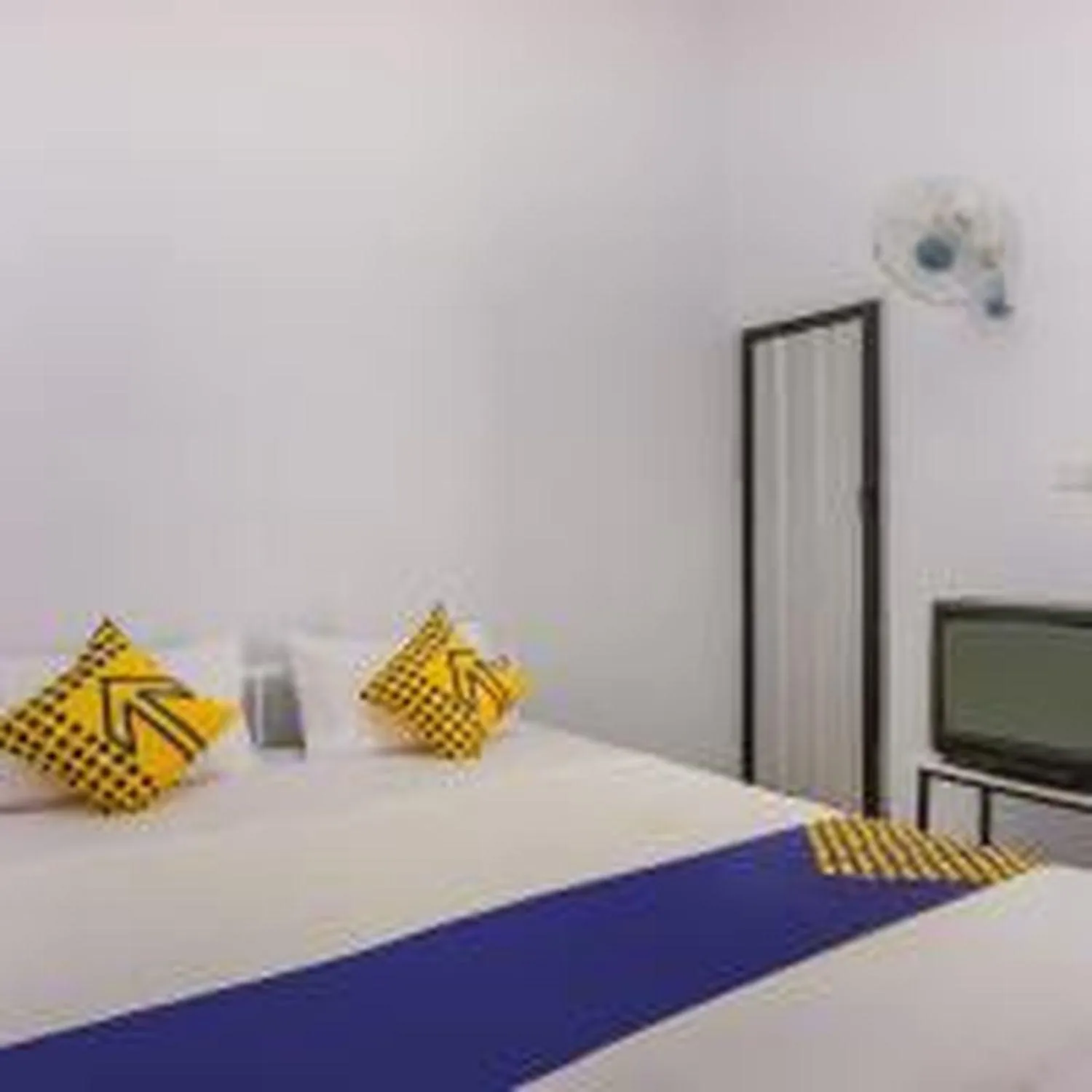 Bedroom, Bed in OYO 2277 Lulu Homes