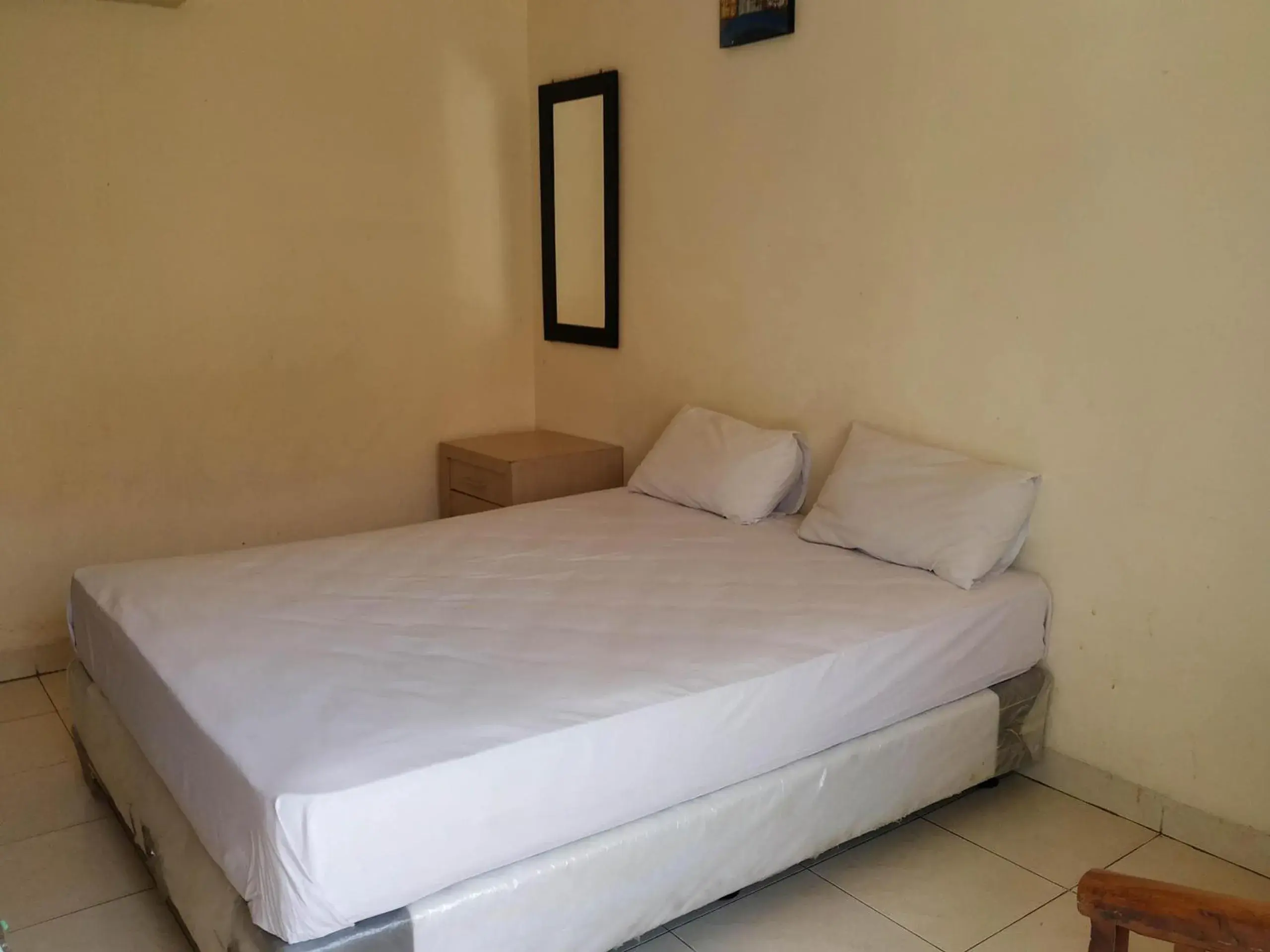 Standard Double Room in Hotel O Lulu Homestay Standard Double Room in Hotel O Lulu Homestay