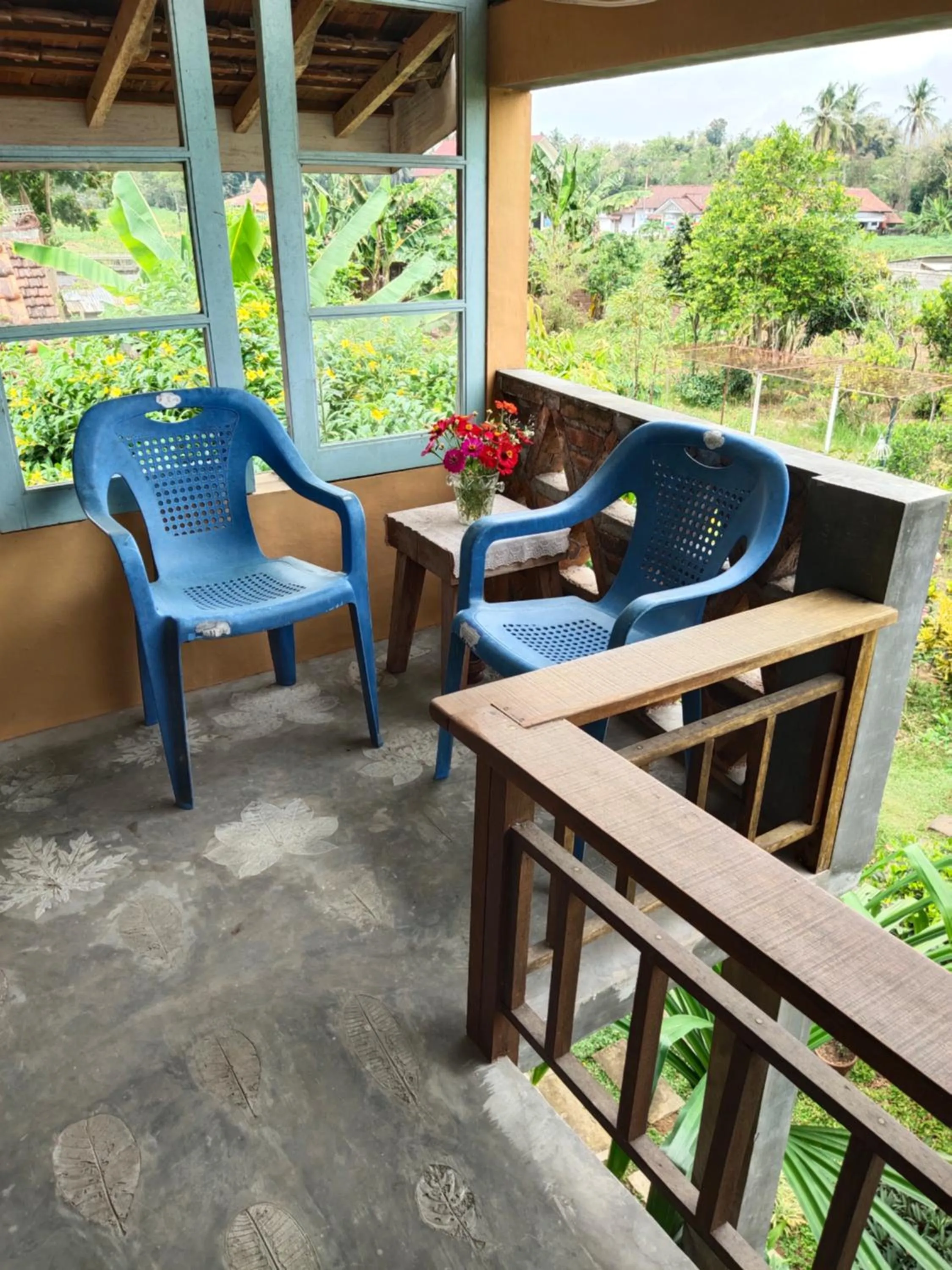 Balcony/Terrace in Mettaloka Guesthouse