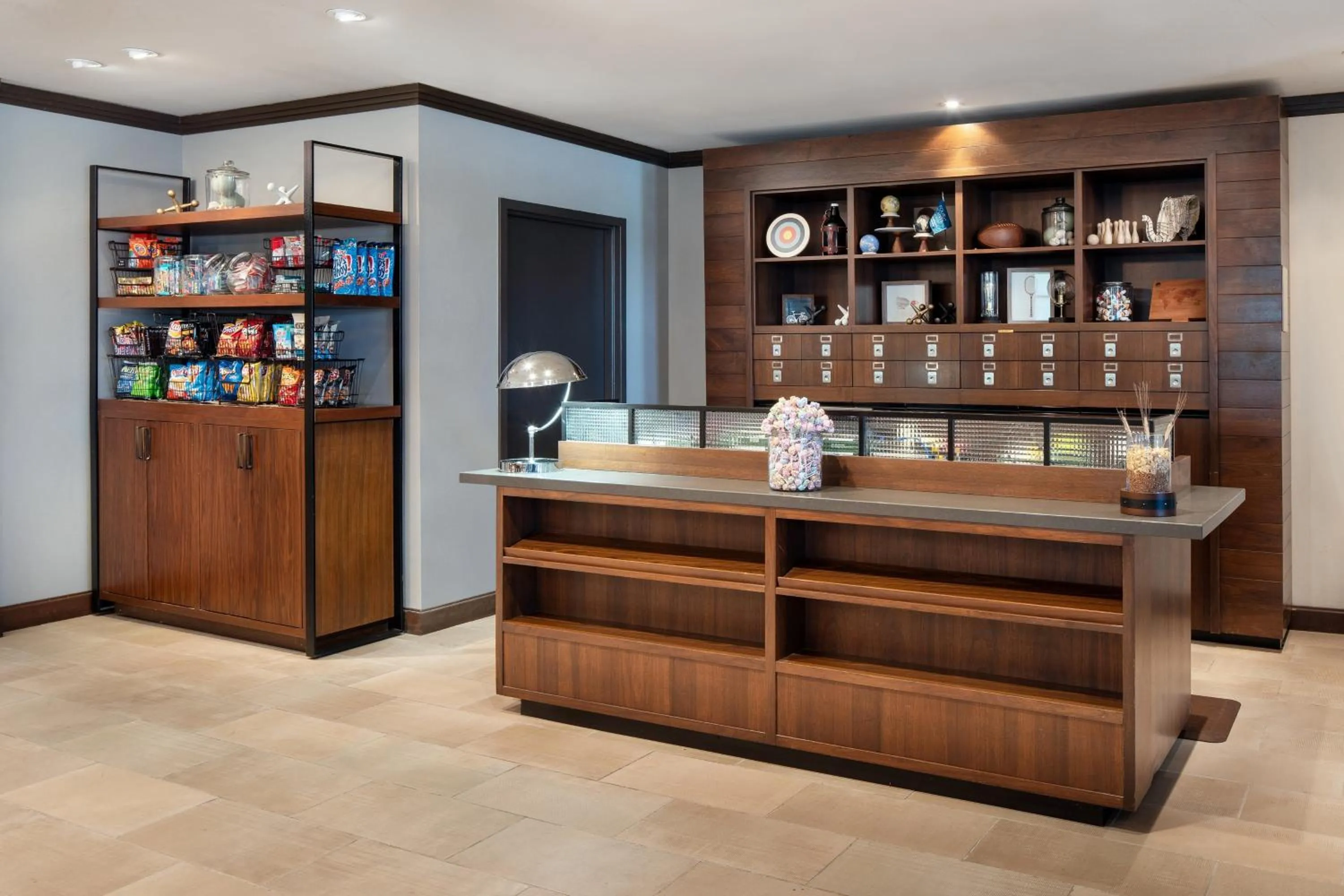 Lobby or reception in Four Points by Sheraton - San Francisco Airport