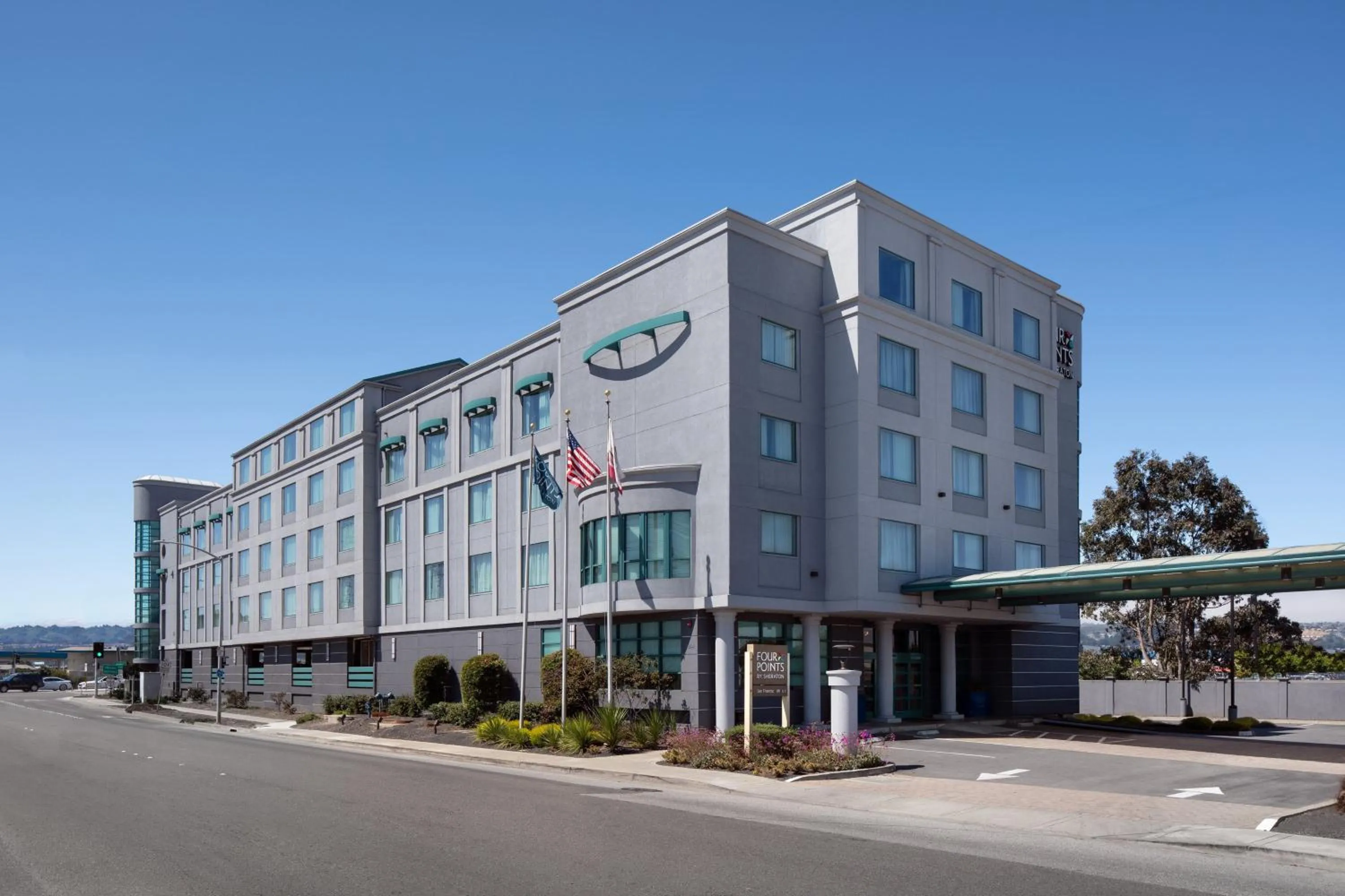 Property building in Four Points by Sheraton - San Francisco Airport