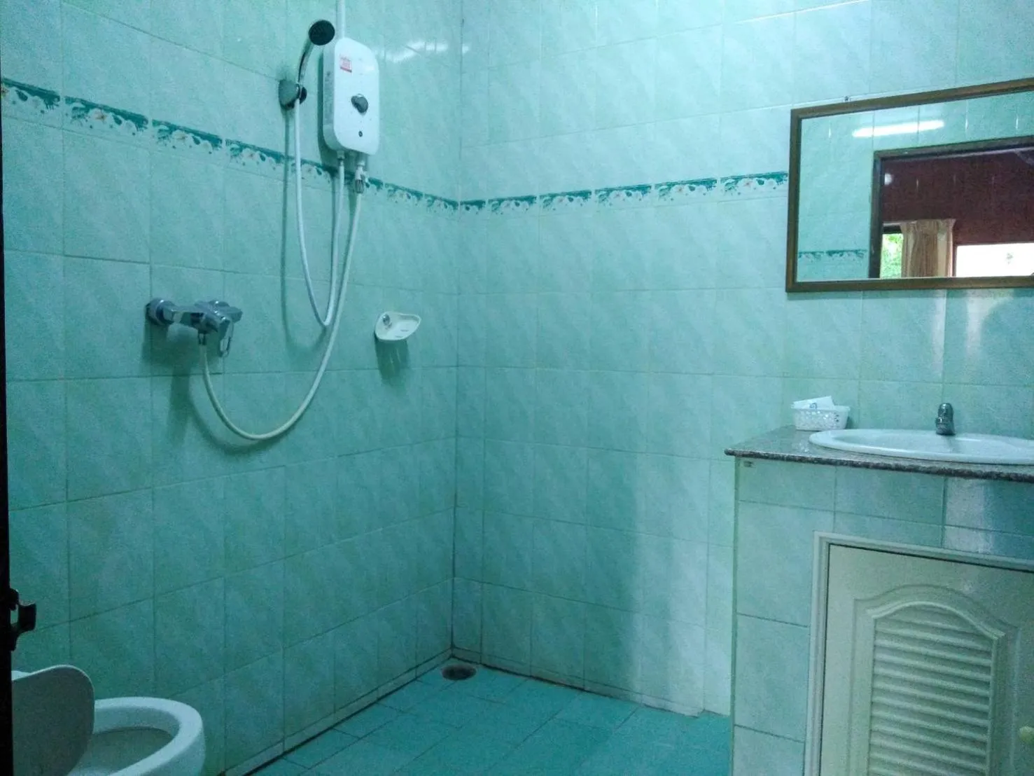 Bathroom in Pechpailin Resort