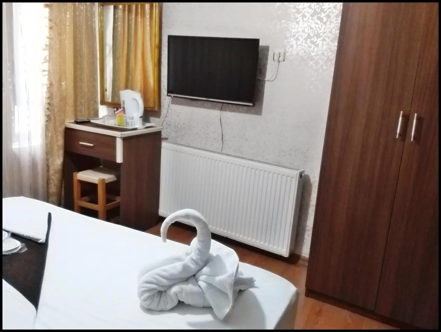 Decorative detail, Bed in Istanbul Sydney Hotel