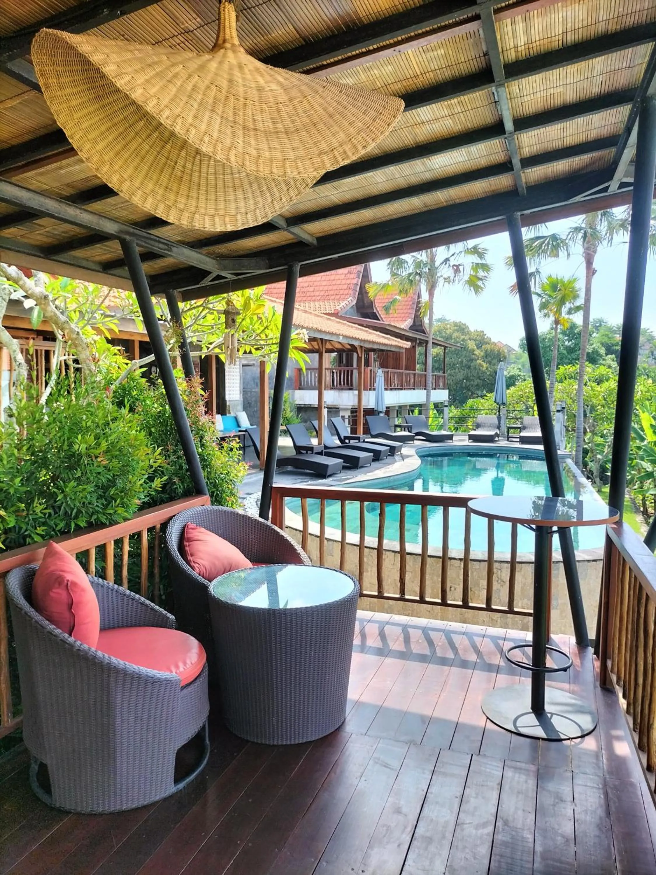 Patio in La Pan Nam Exotic Villas and Spa