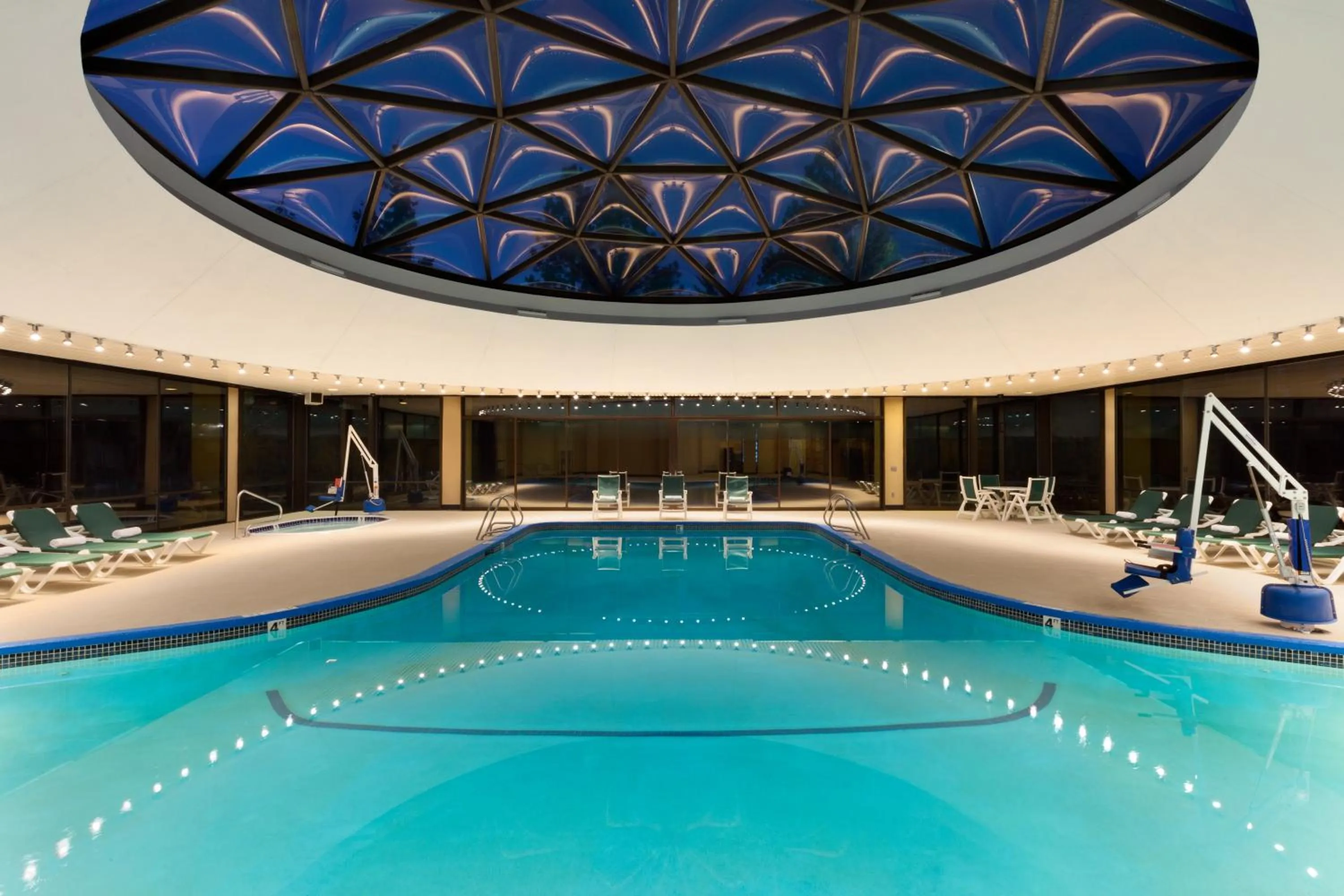 Swimming pool in Harrah's Lake Tahoe, A Caesars Destination