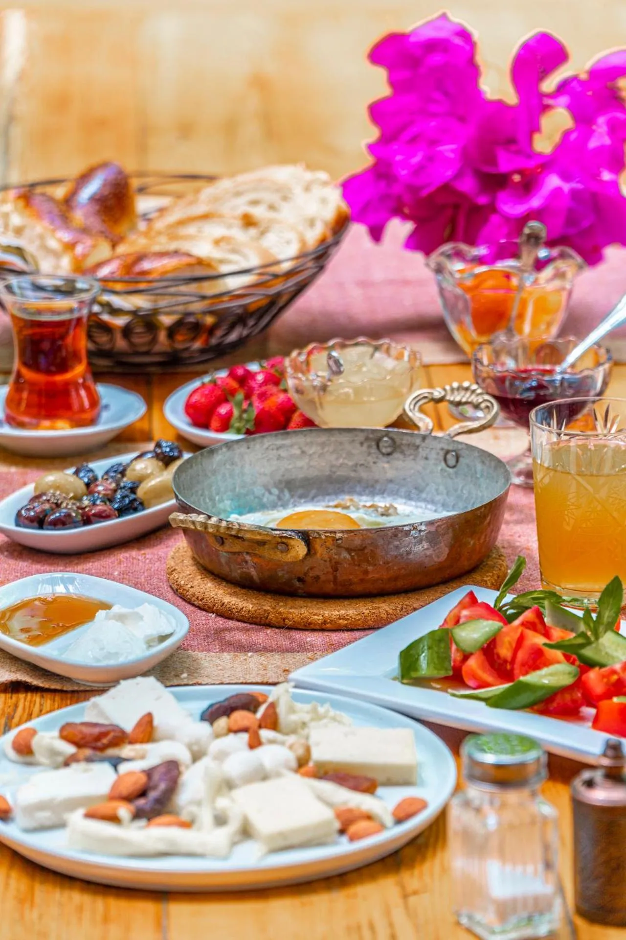 Breakfast in Ha La Bodrum