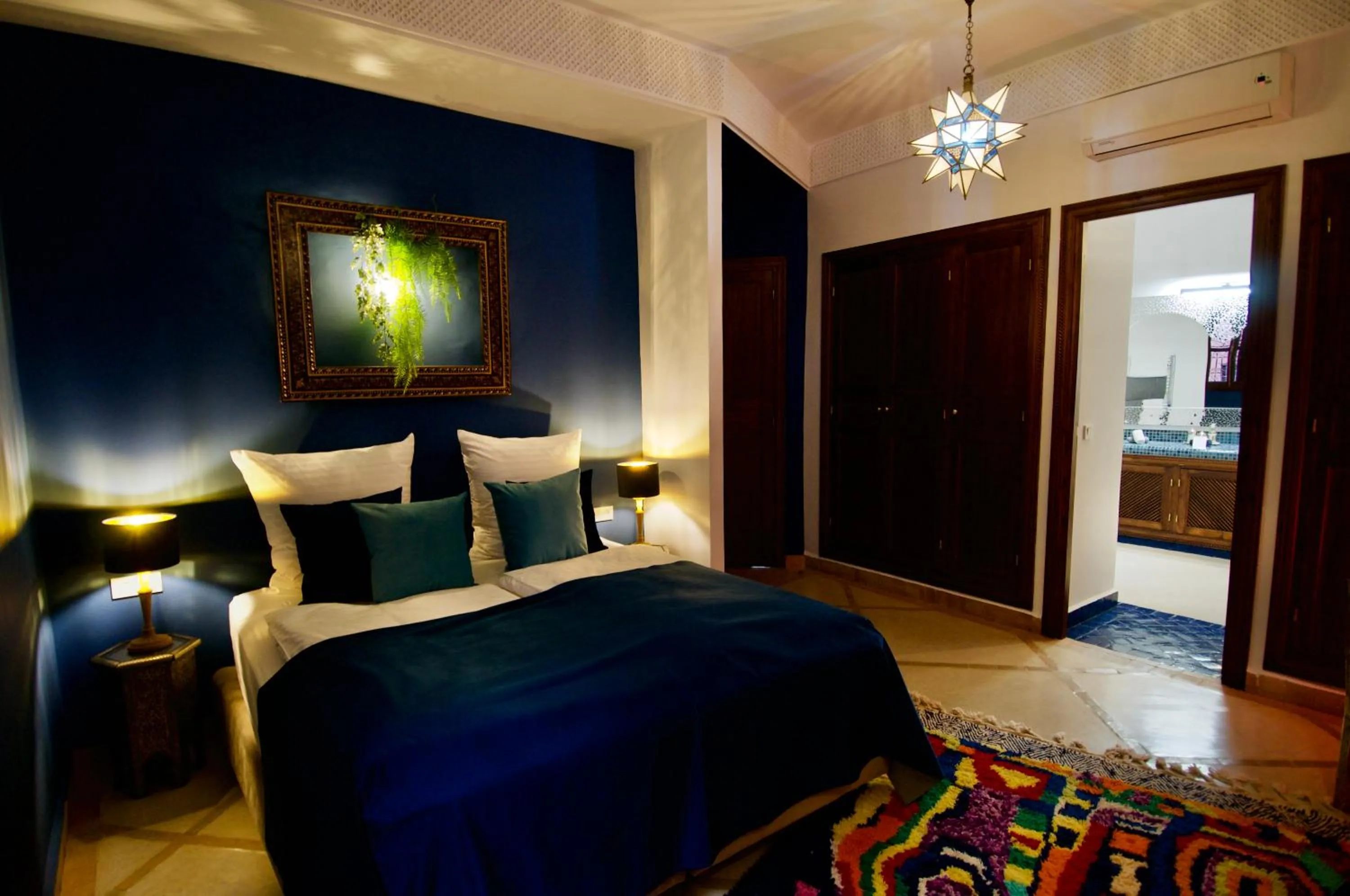 Photo of the whole room, Bed in La Claire Fontaine