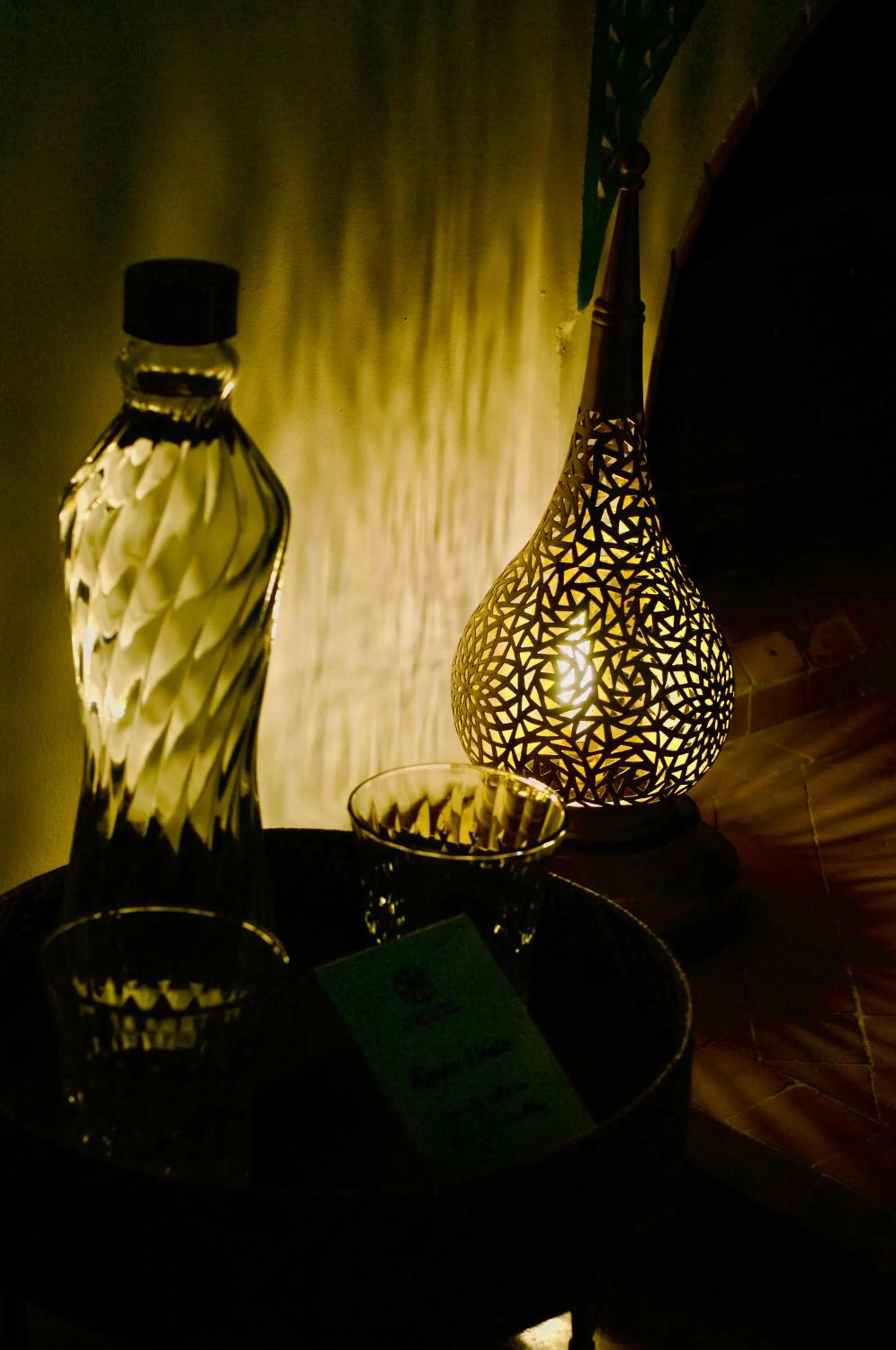 Photo of the whole room in La Claire Fontaine