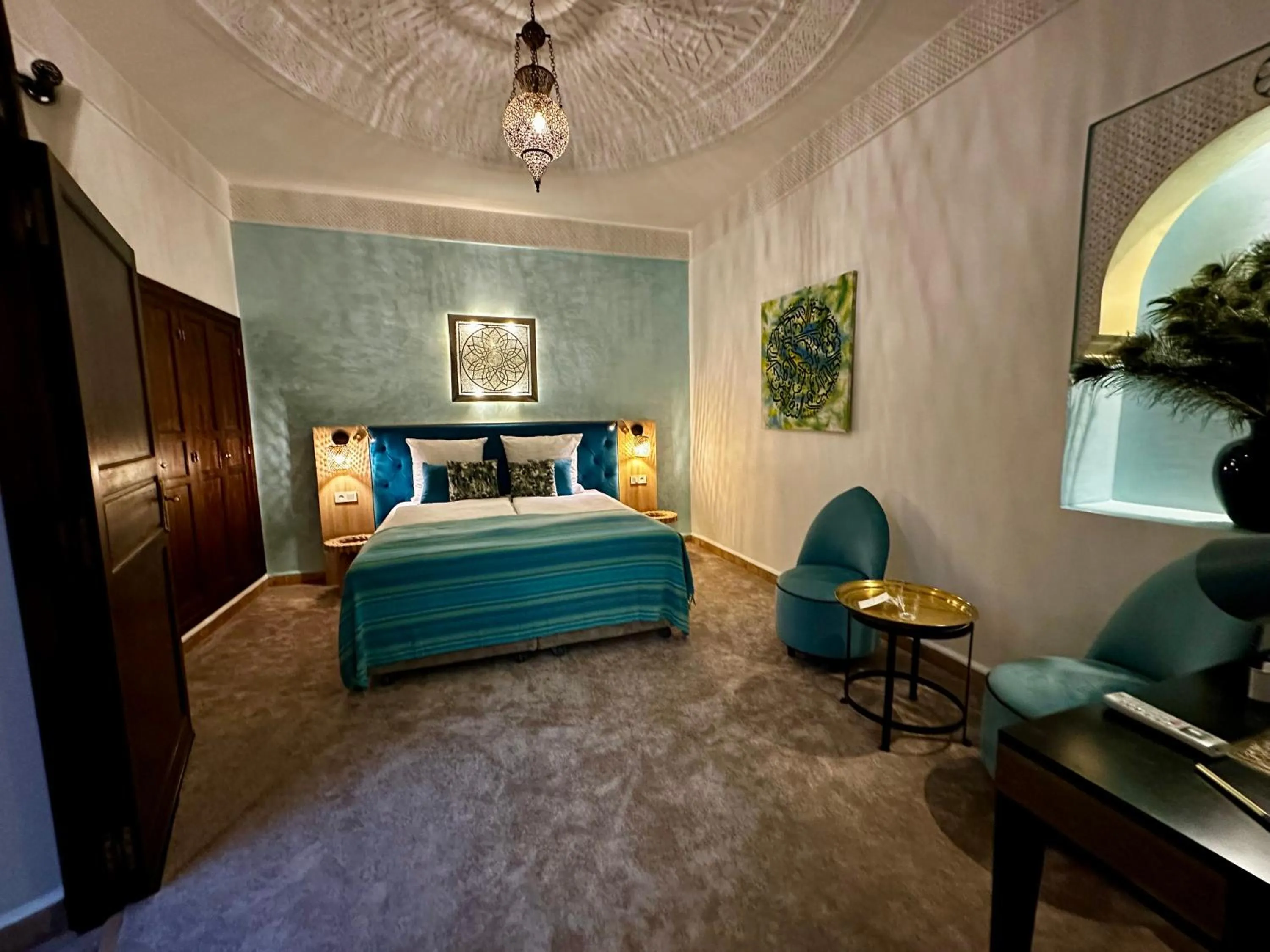 Photo of the whole room, Bed in La Claire Fontaine