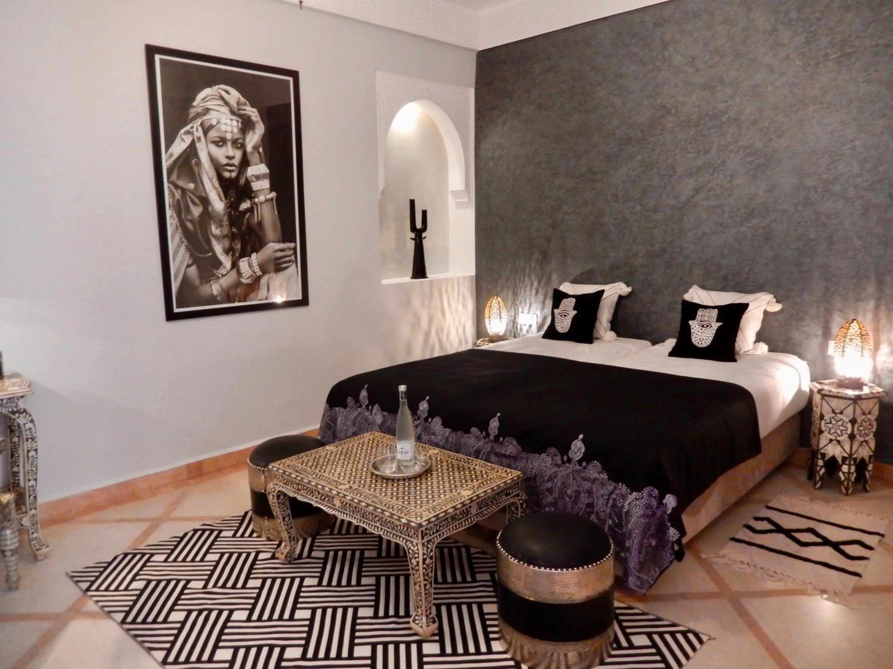 Photo of the whole room, Bed in La Claire Fontaine