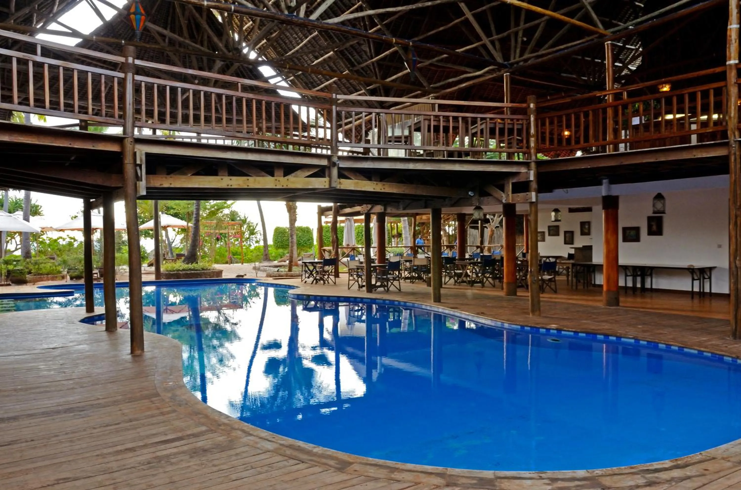 Restaurant/places to eat in Kena Beach Hotel