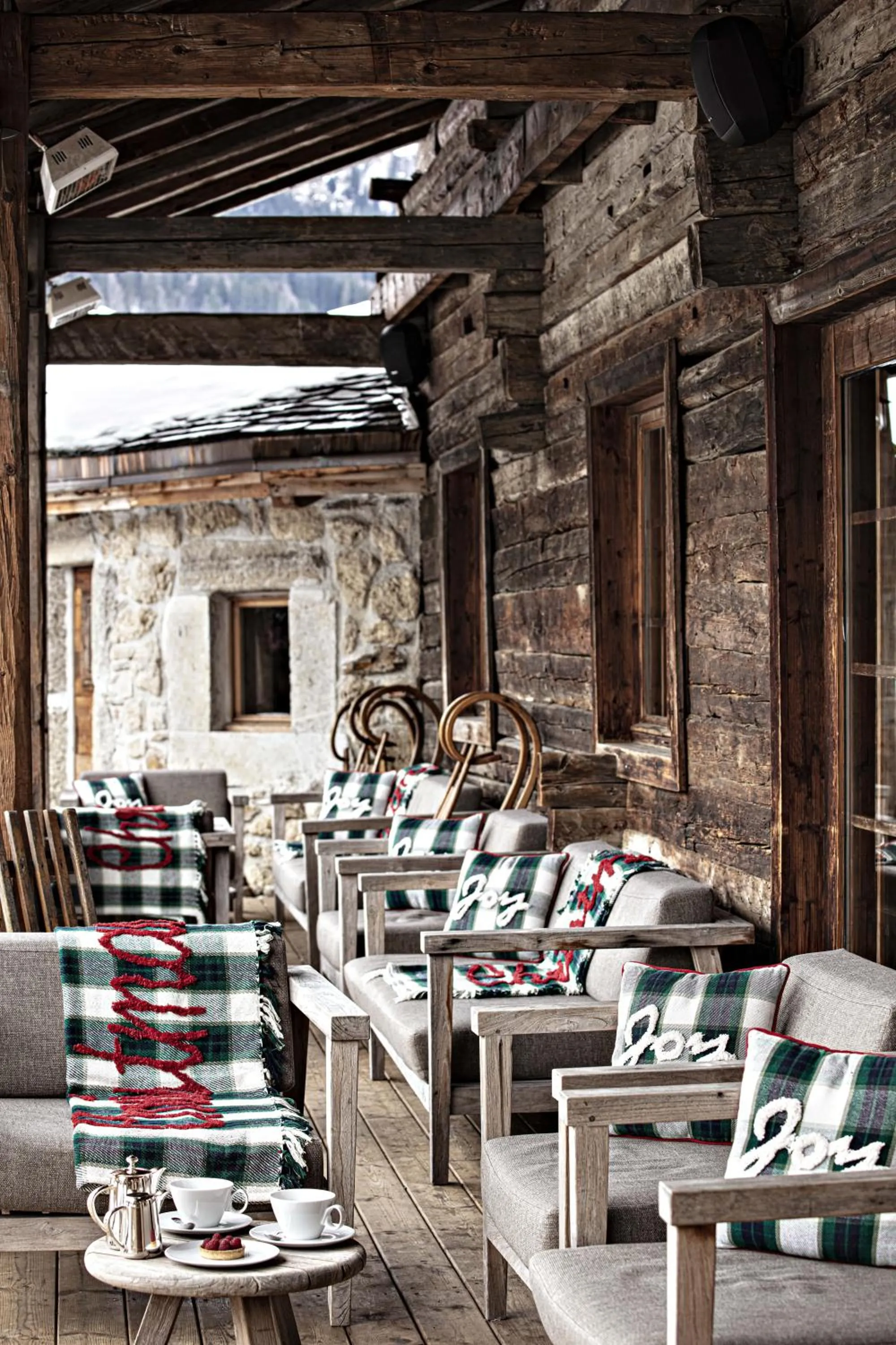 Property building in Les Fermes de Marie