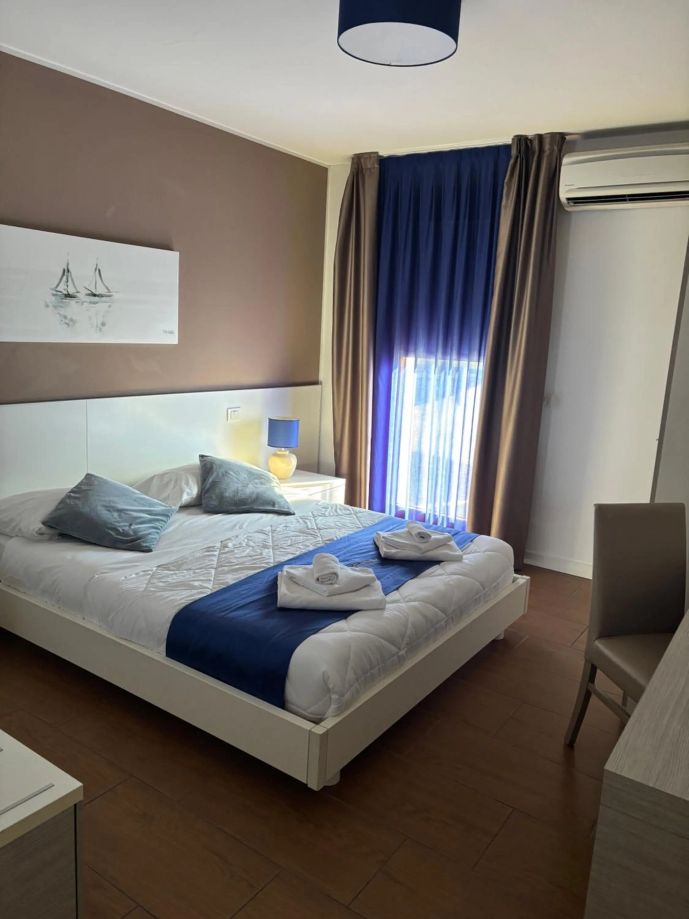 Bed in Apart Hotel Atlantic