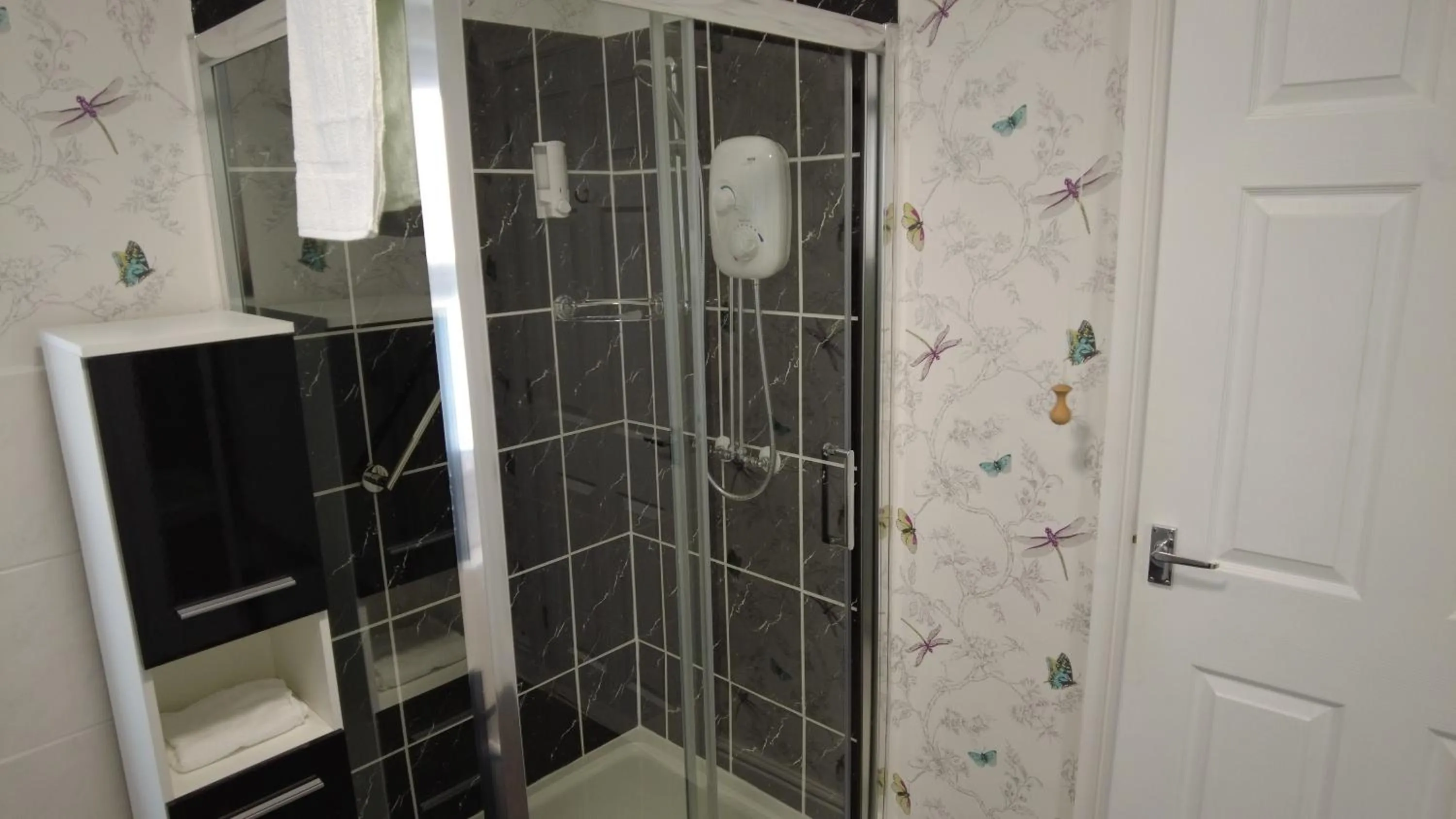 Bathroom in Colbourn Bed and Breakfast