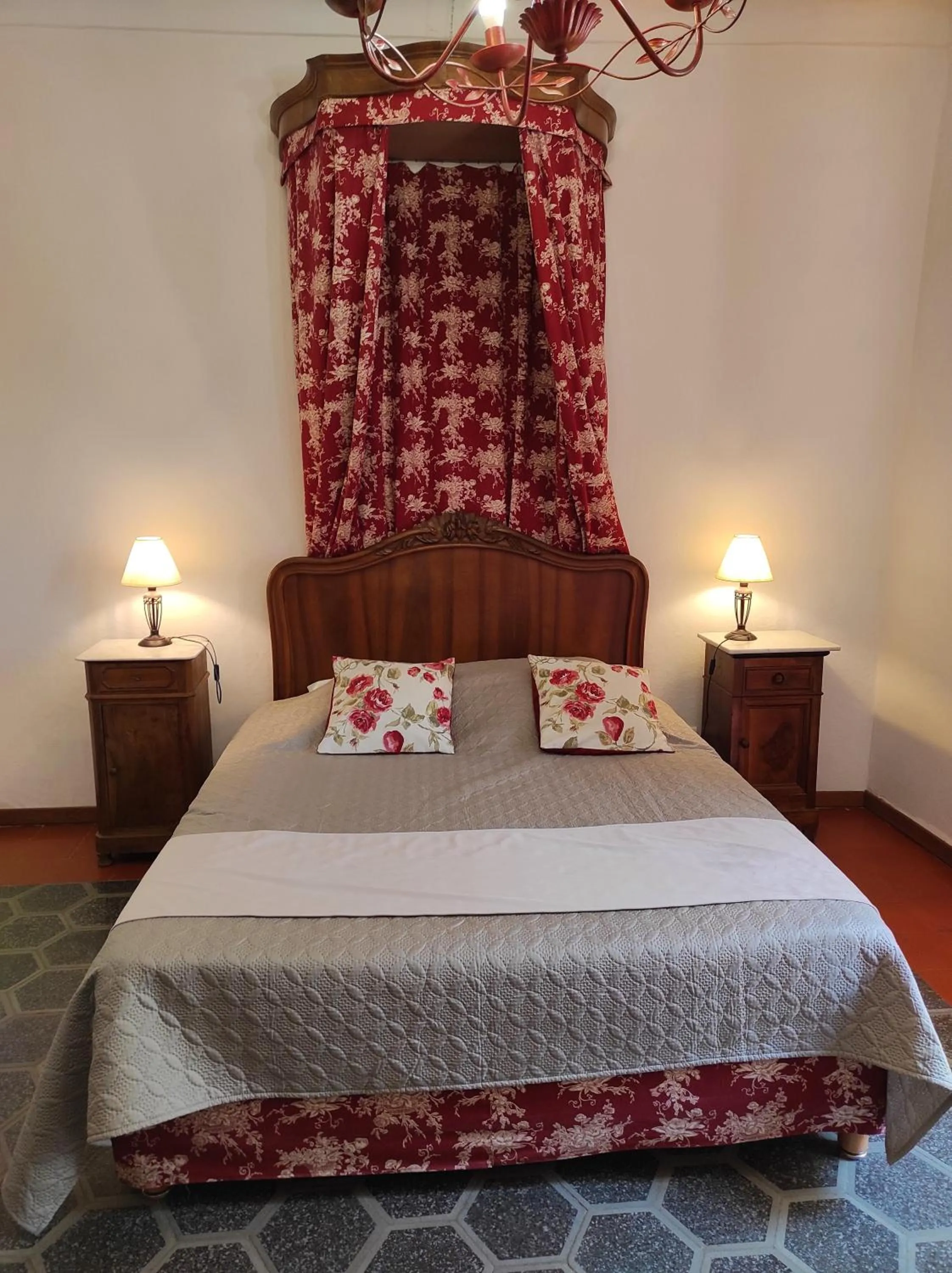 Bed in Logis Hôtel Restaurant Gîte La Bastide du Vébron