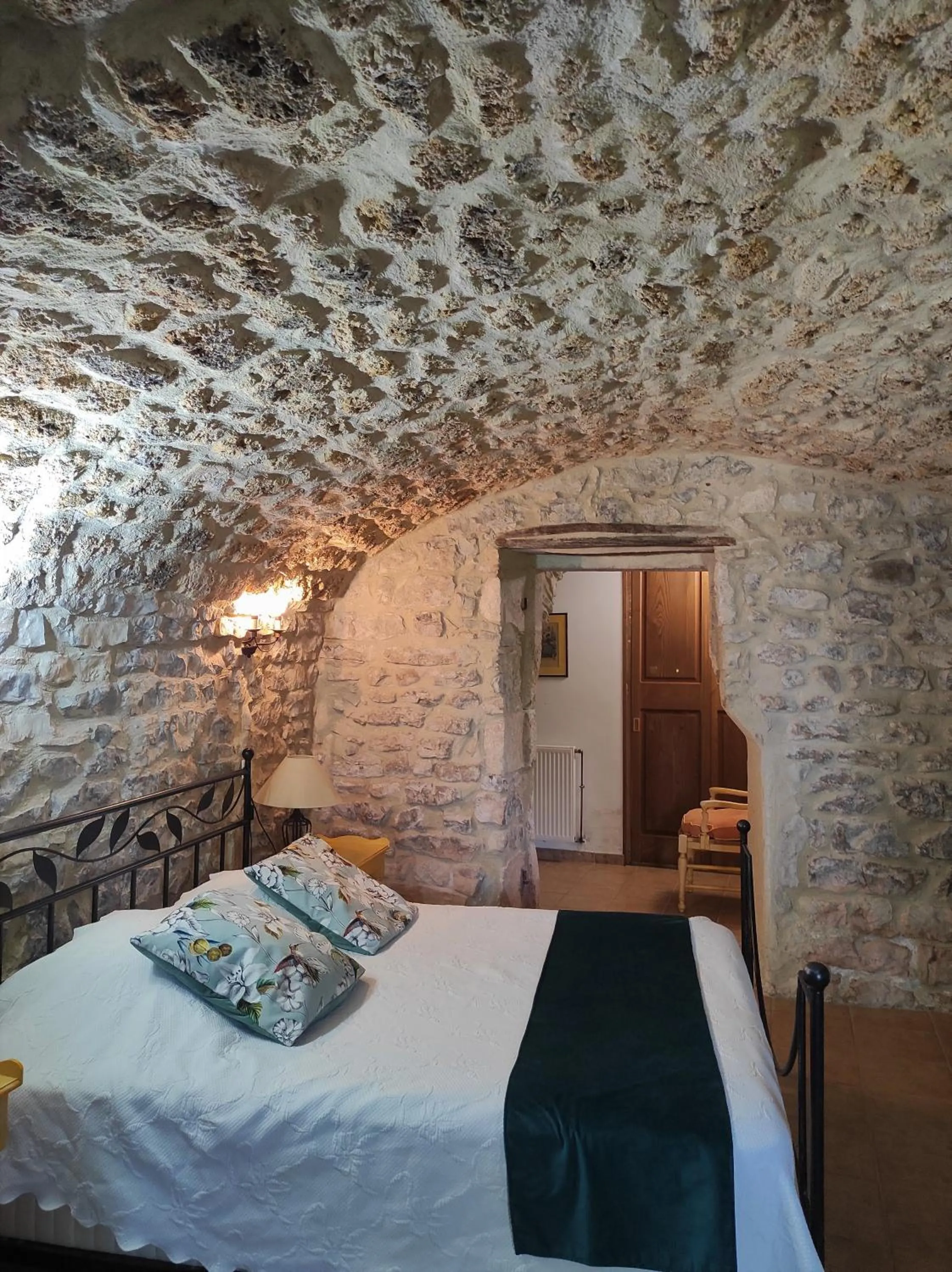 Bedroom, Bed in Logis Hôtel Restaurant Gîte La Bastide du Vébron