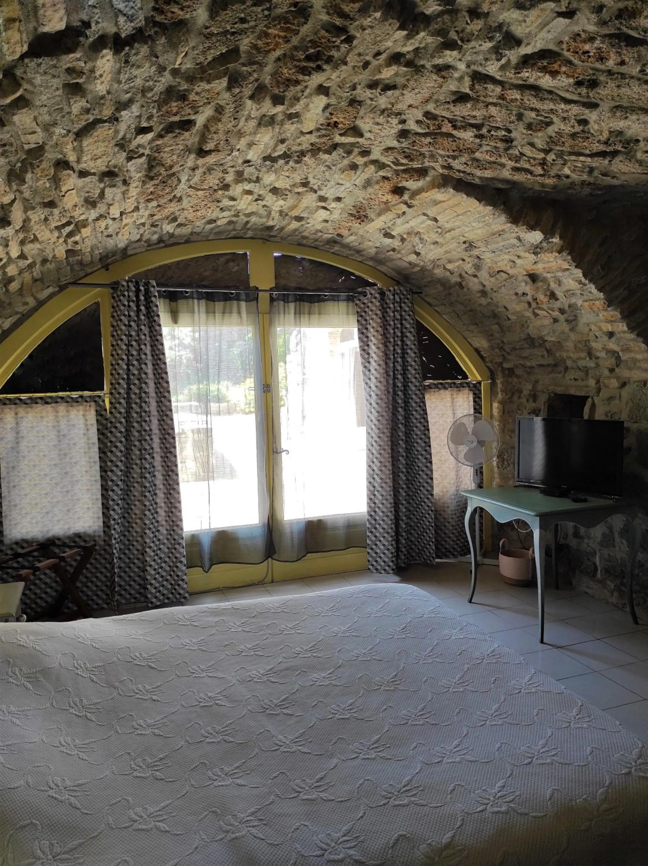 Bedroom, Bed in Logis Hôtel Restaurant Gîte La Bastide du Vébron
