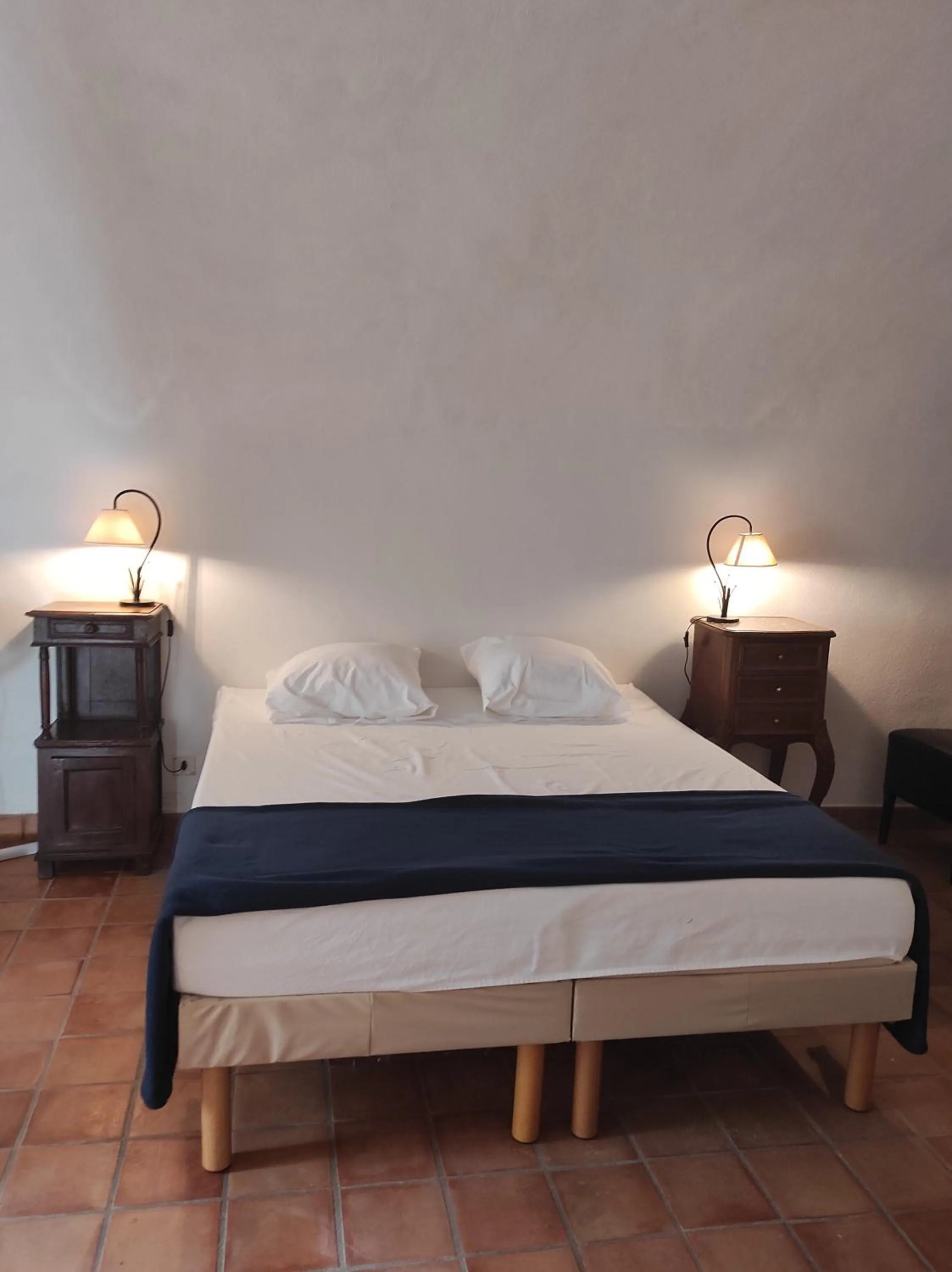 Bed in Logis Hôtel Restaurant Gîte La Bastide du Vébron