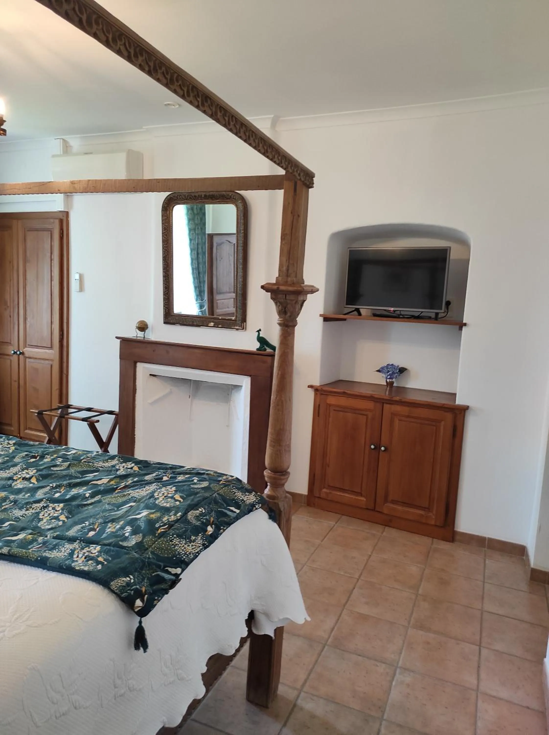 Photo of the whole room, Bed in Logis Hôtel Restaurant Gîte La Bastide du Vébron