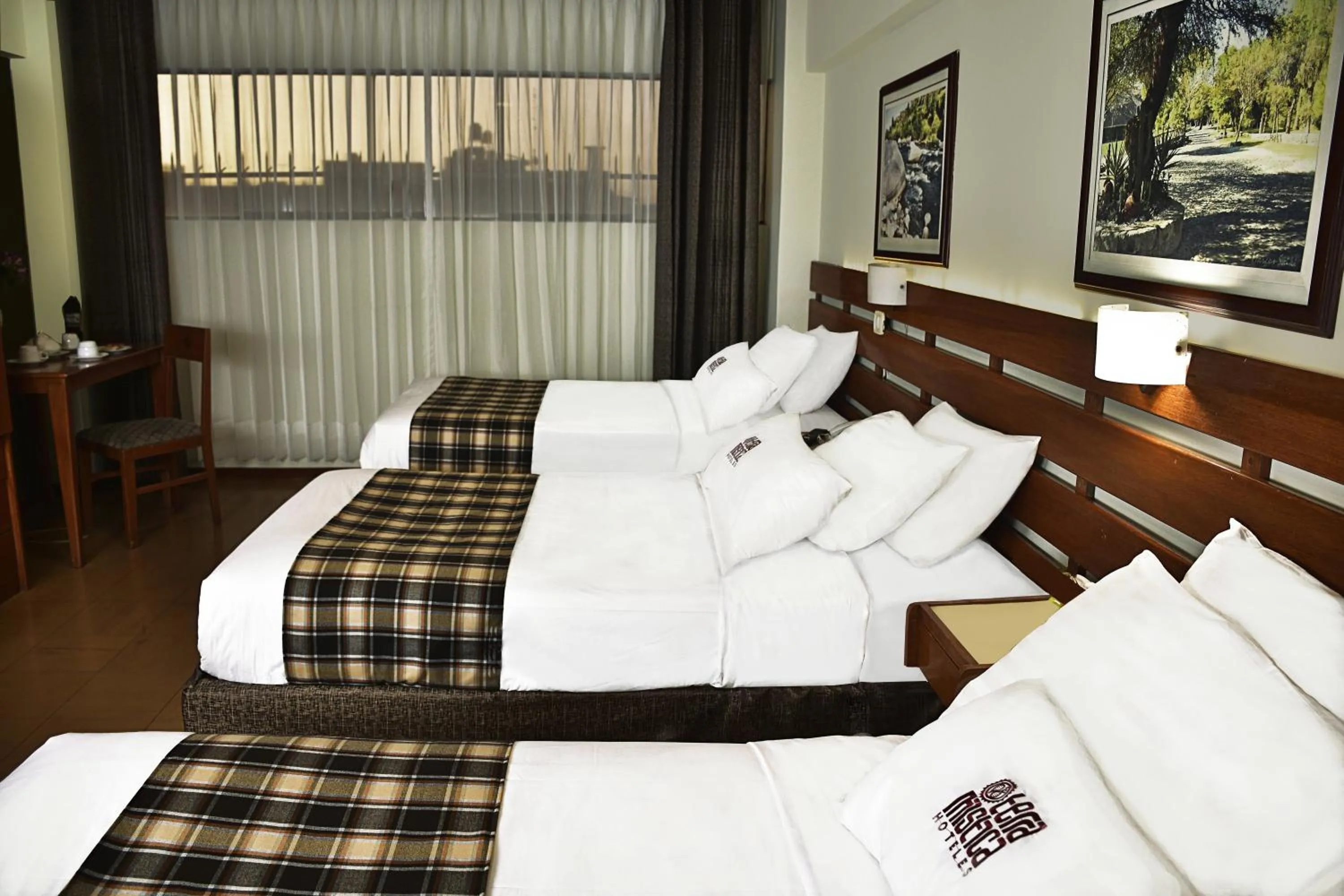 Shower, Bed in TERRAMISTICA CENTRO BY Casa Consuelo