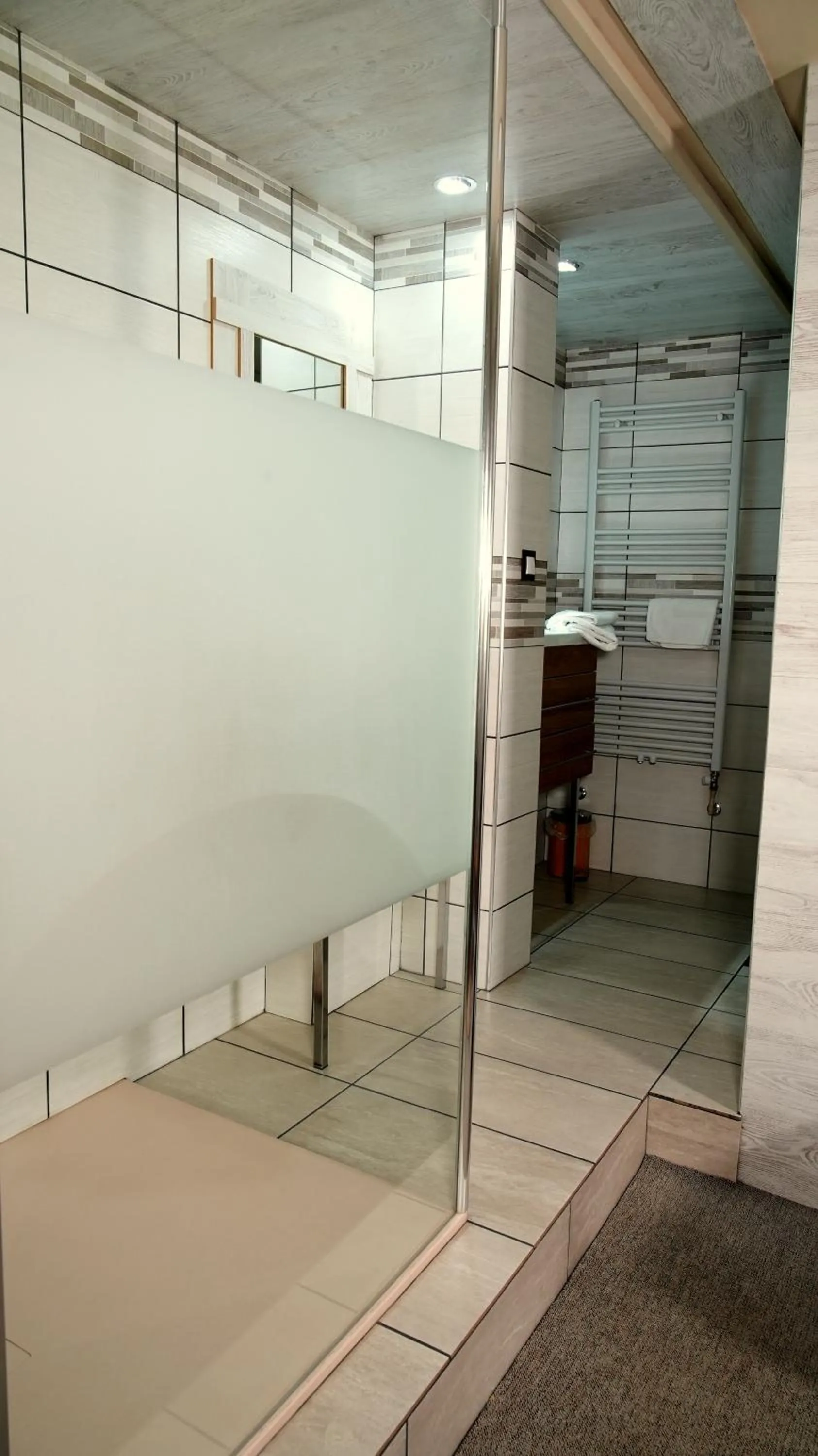 Shower in La Sapinière St Lary Soulan